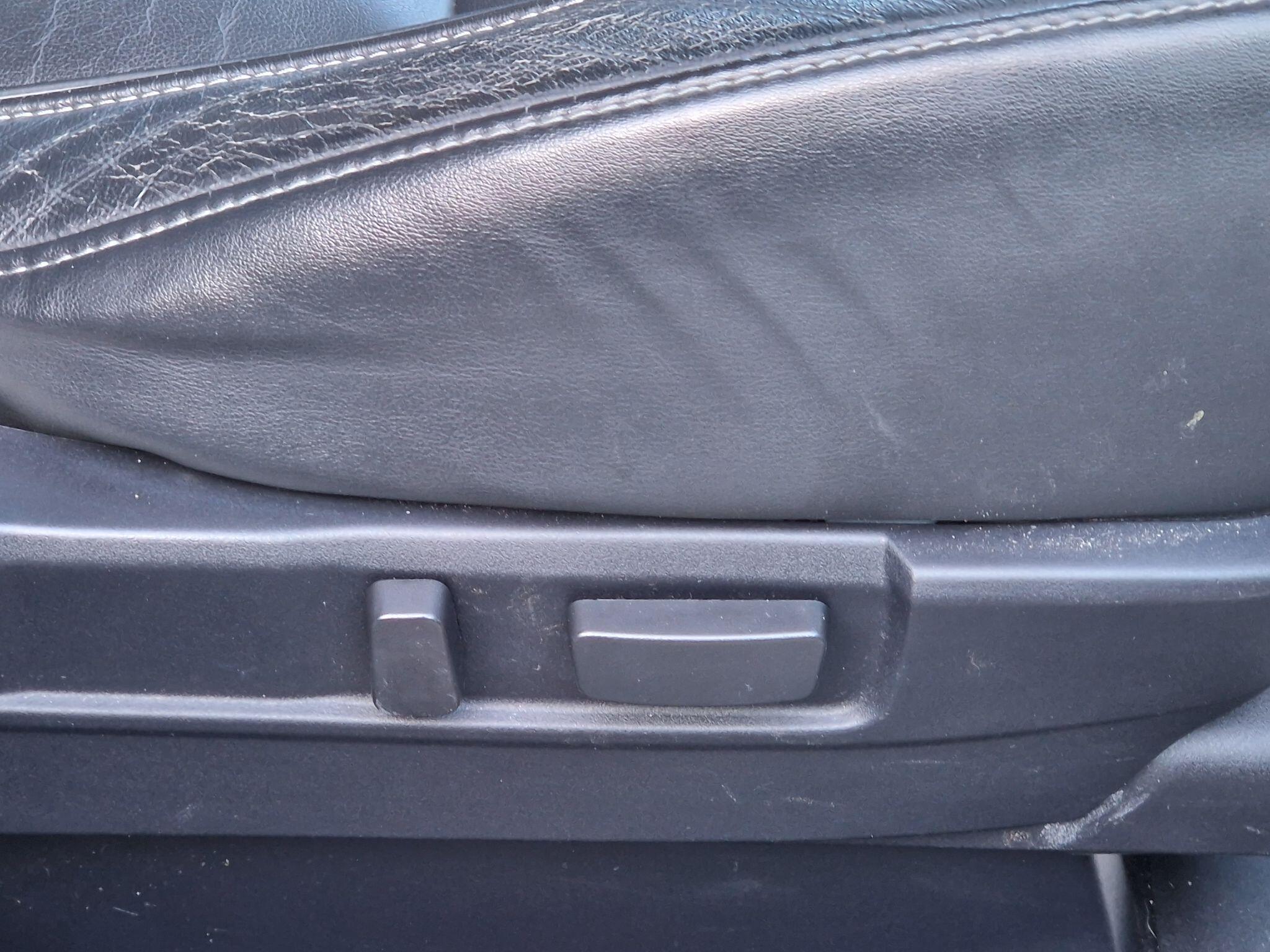 Mitsubishi Outlander - Image 31