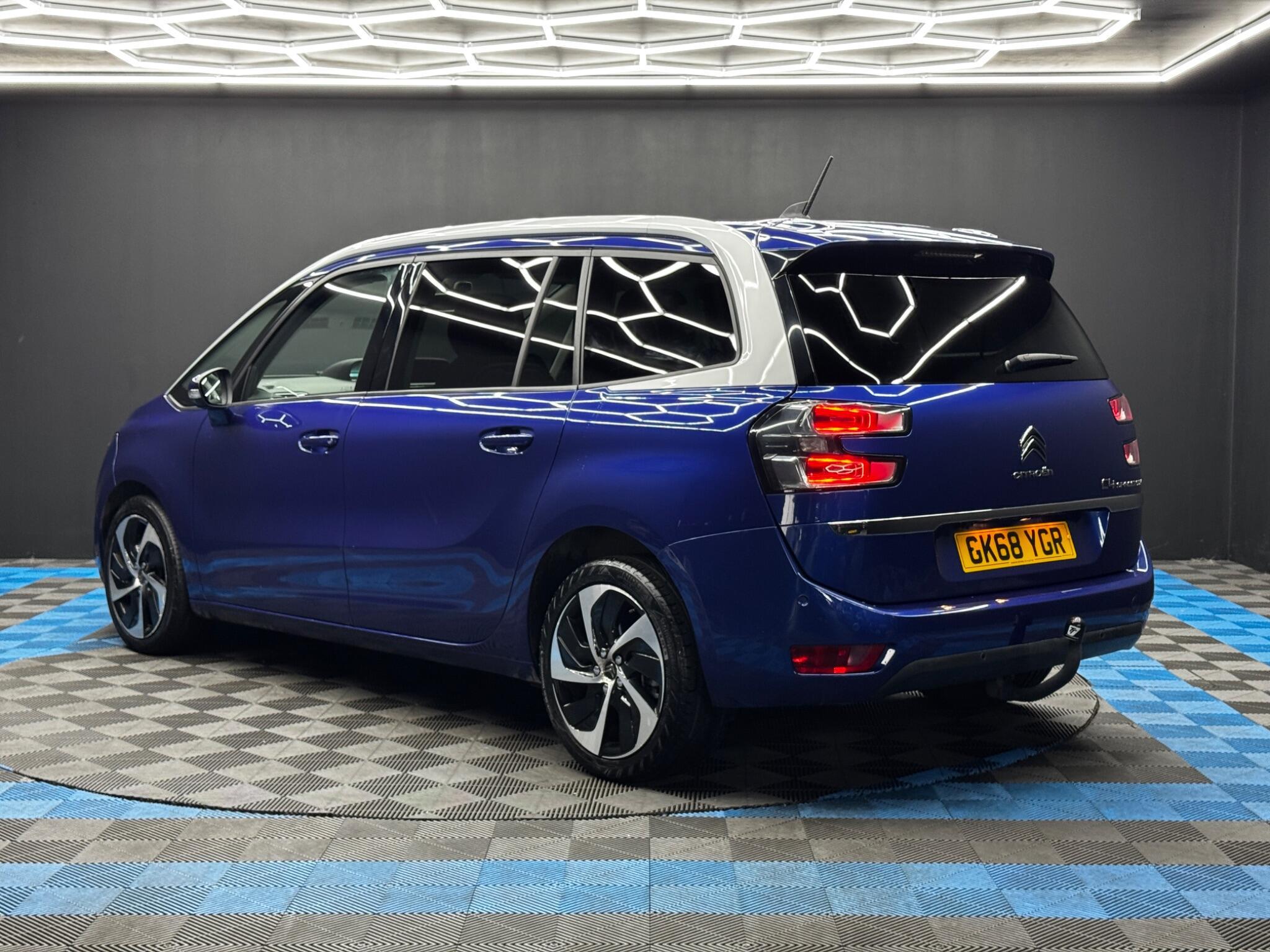 Citroen Grand C4 Spacetourer - Image 7