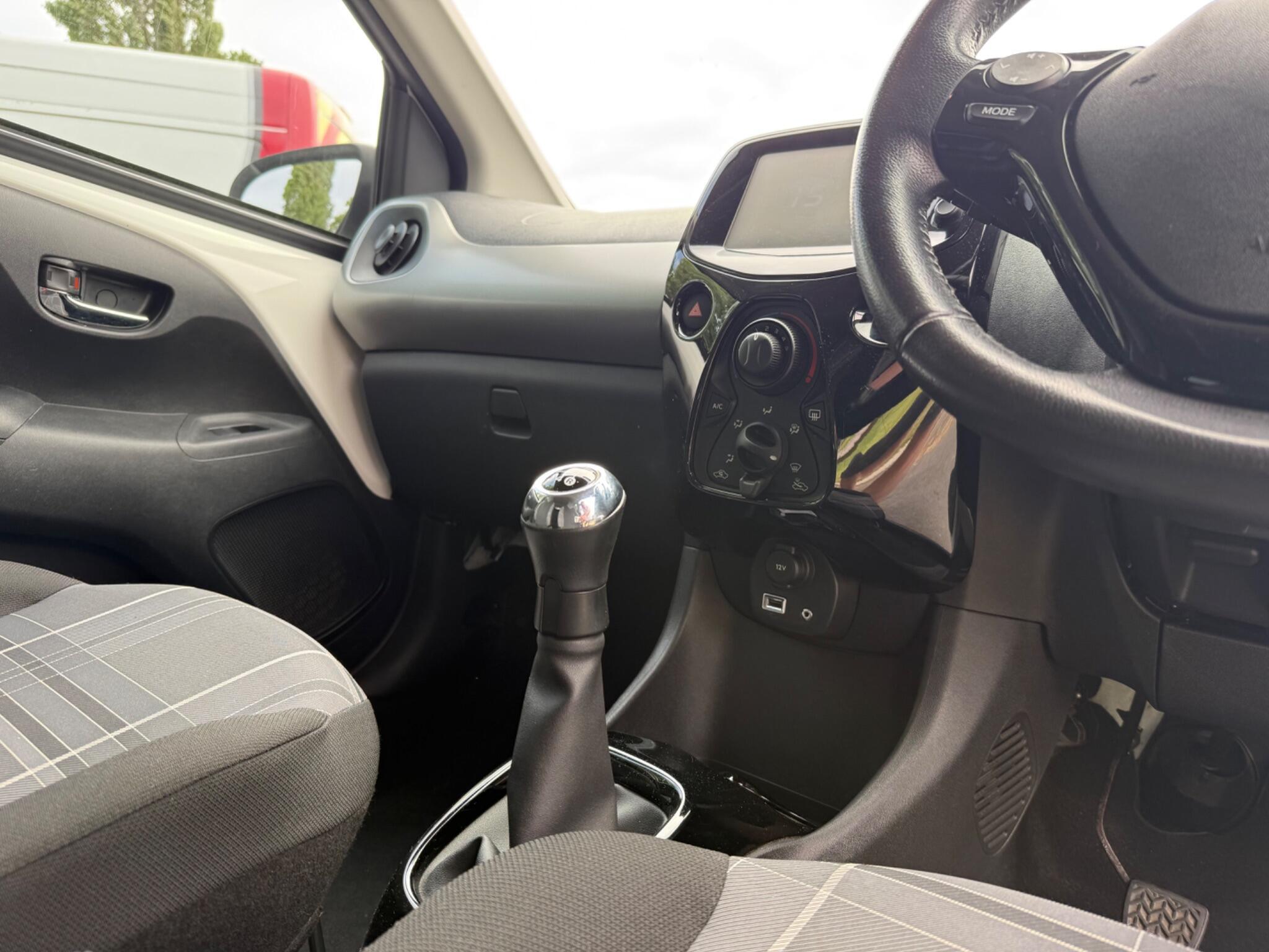 Peugeot 108 - Image 9