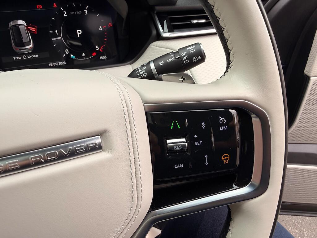 Land Rover Range Rover Velar - Image 52