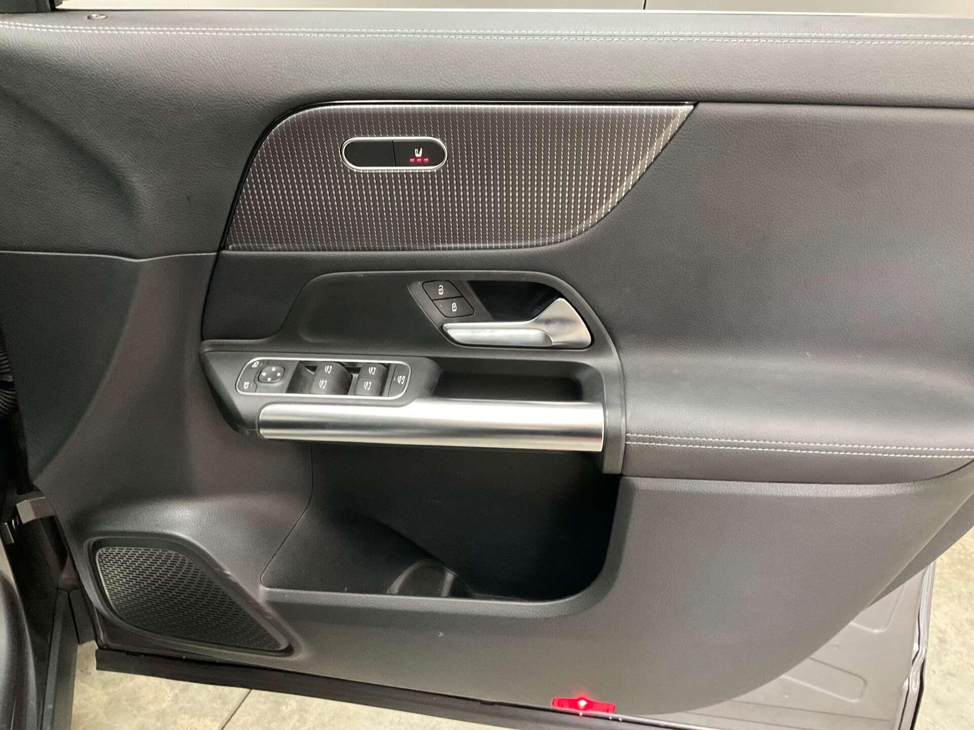 Mercedes GLA - Image 20