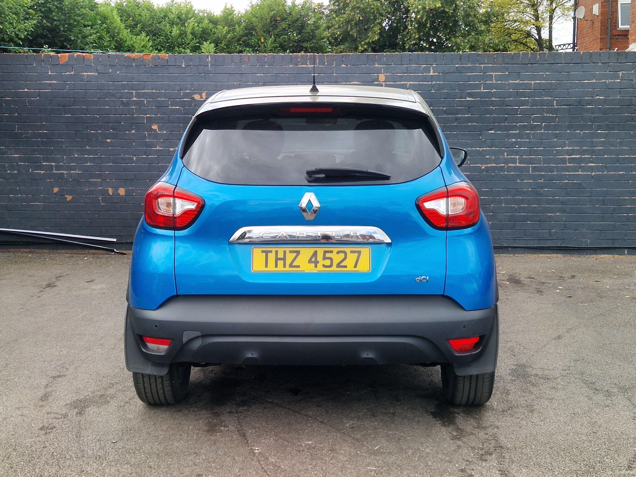 Renault Captur - Image 9