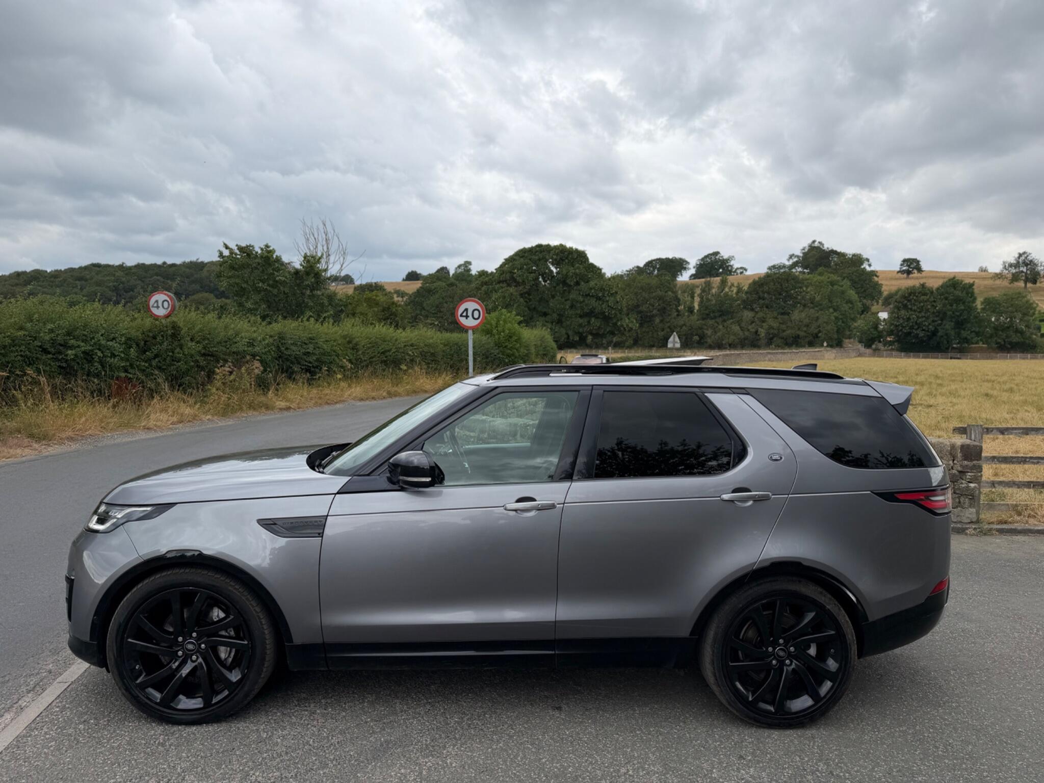 Land Rover Discovery - Image 3