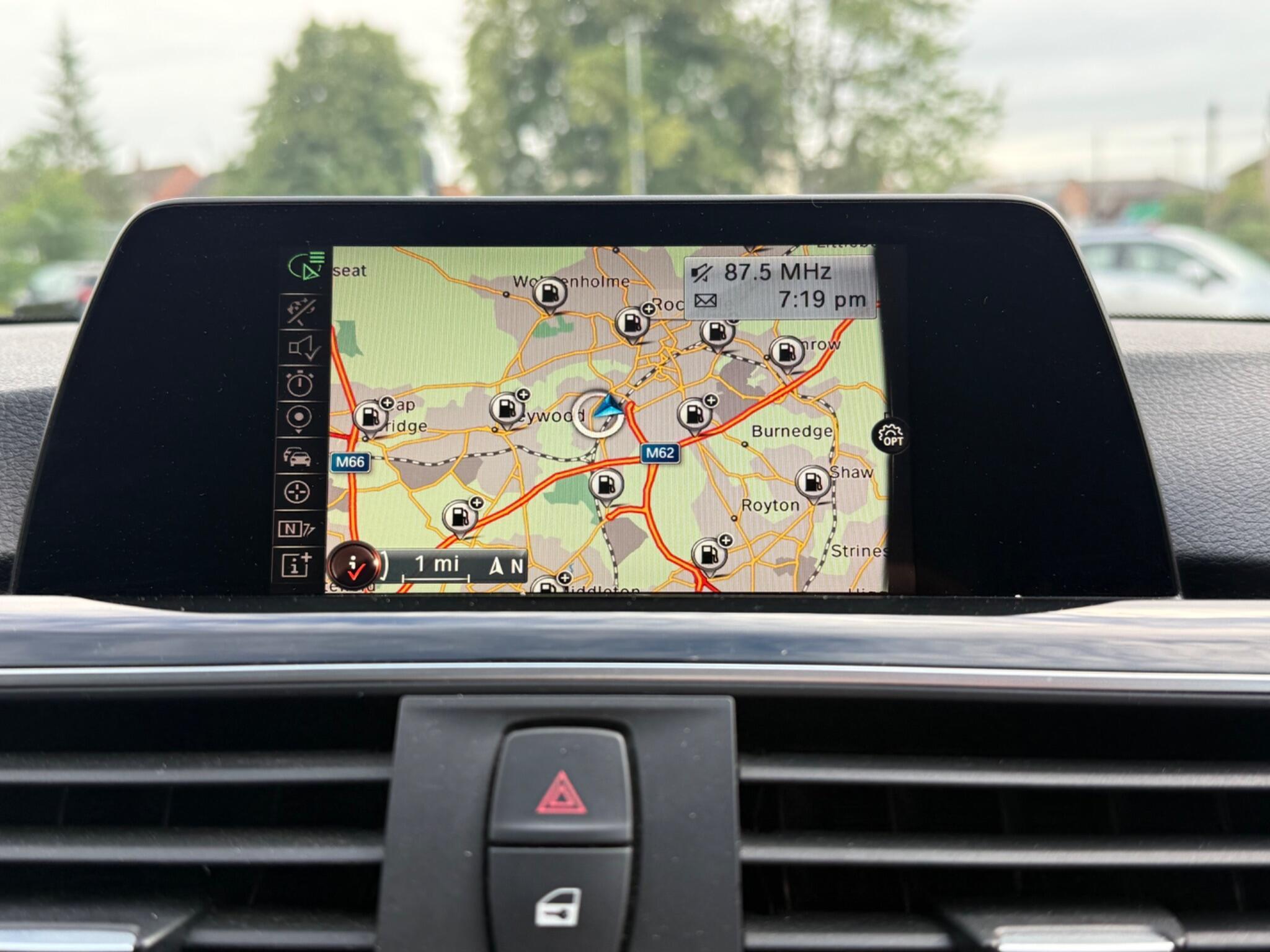 BMW 3 Series - Image 18
