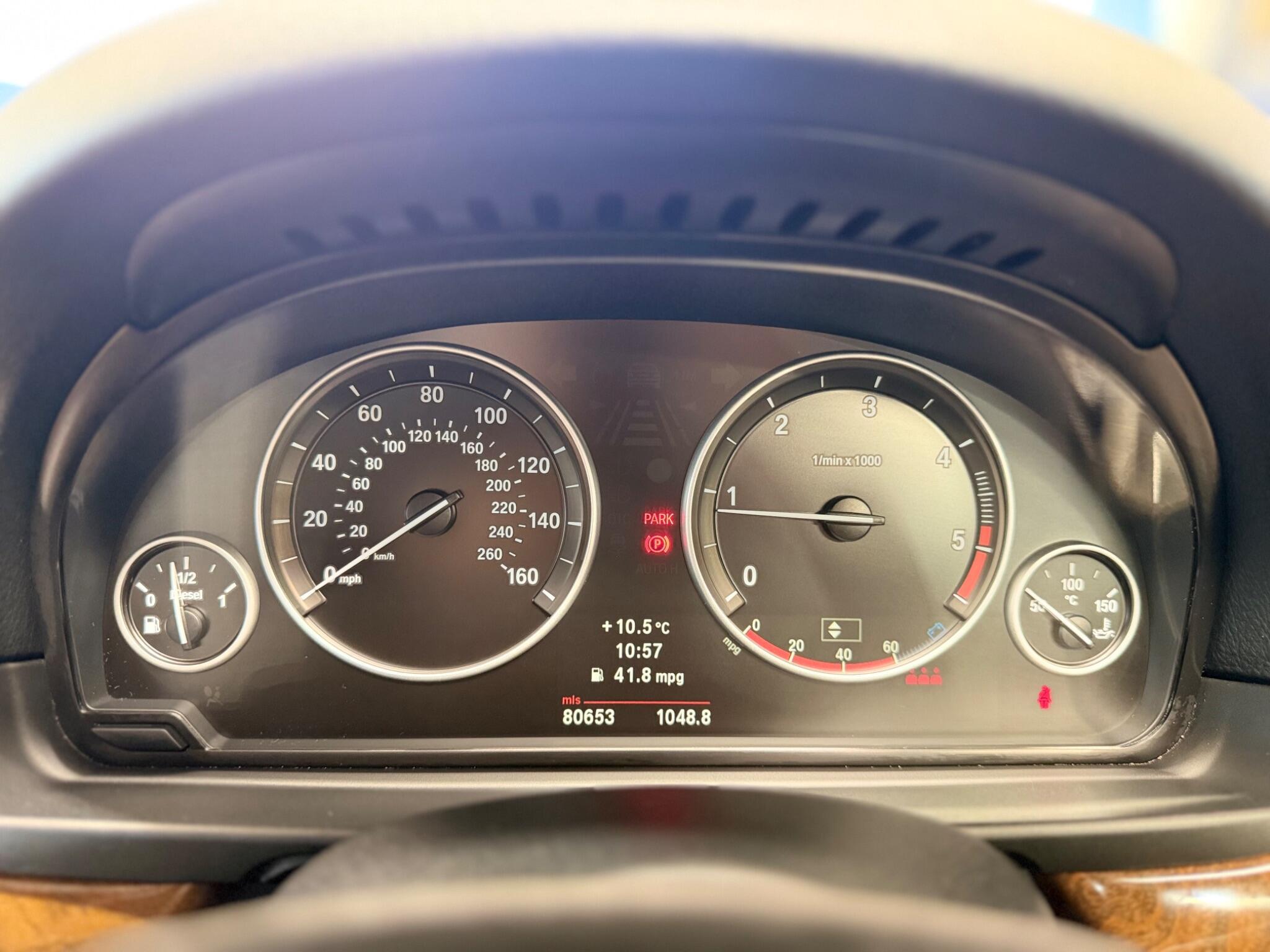 BMW 5 Series - Image 26