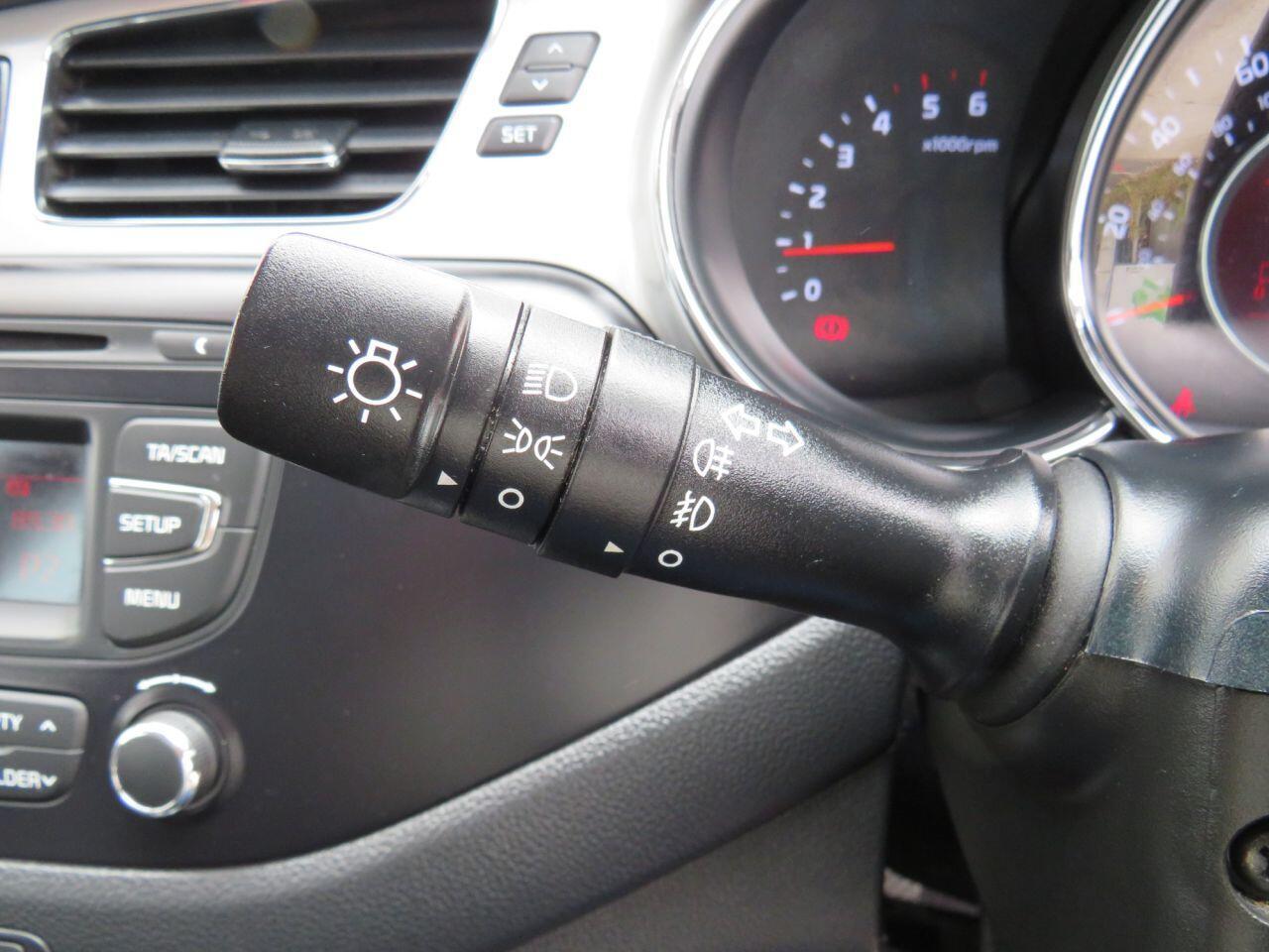 Kia ceed - Image 17