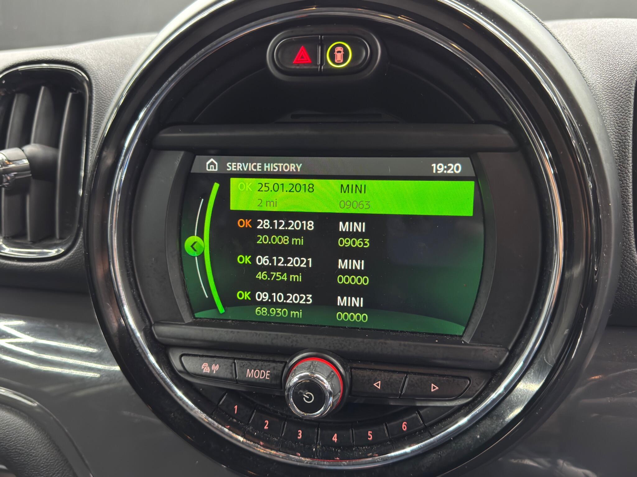 MINI Countryman - Image 35