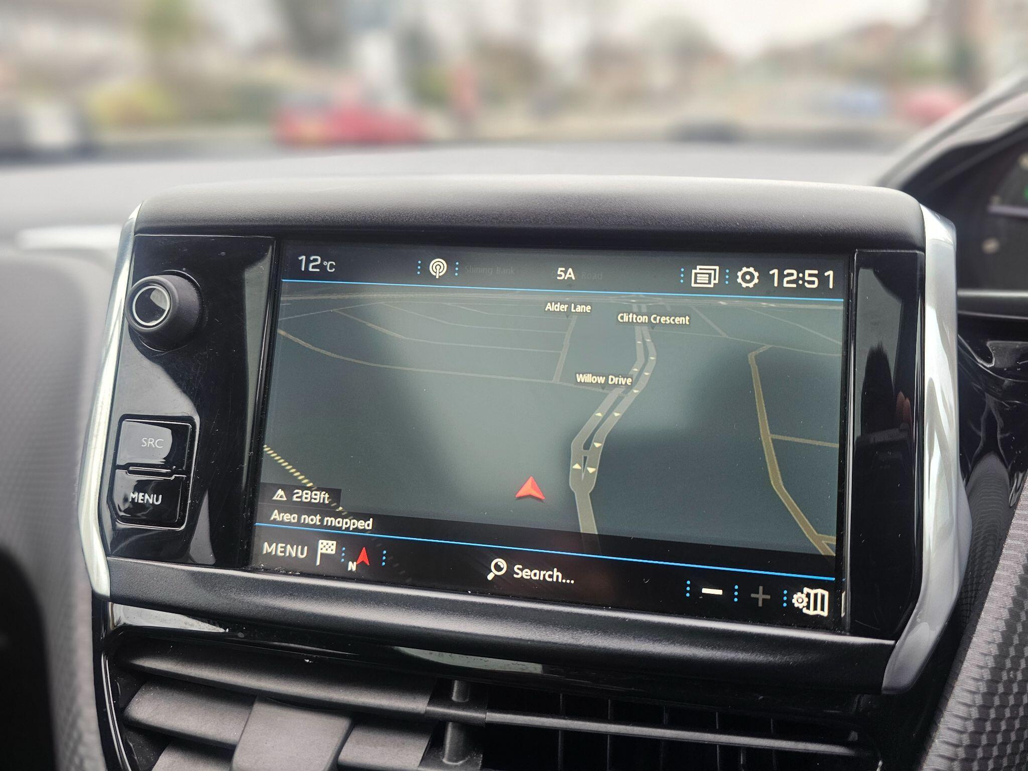 Peugeot 2008 - Image 27