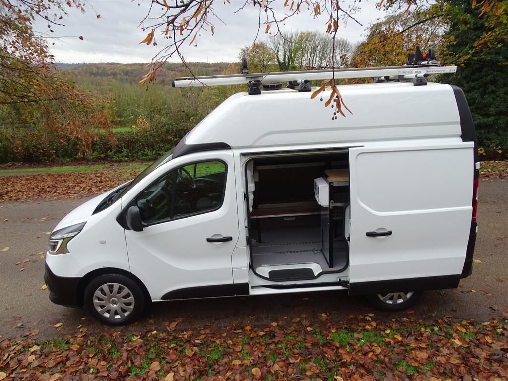 Renault Trafic - Image 4