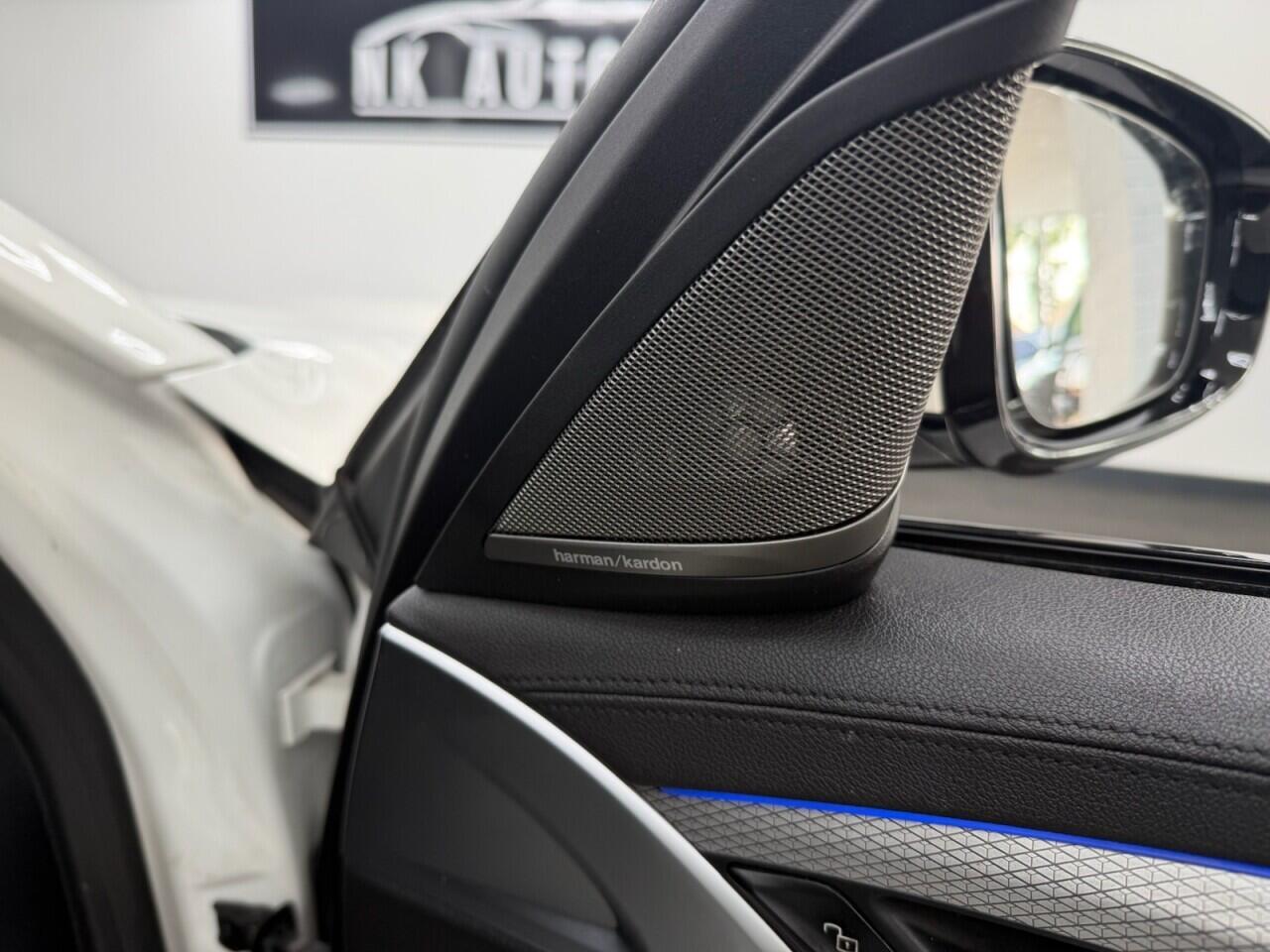 BMW 5 Series - Image 15