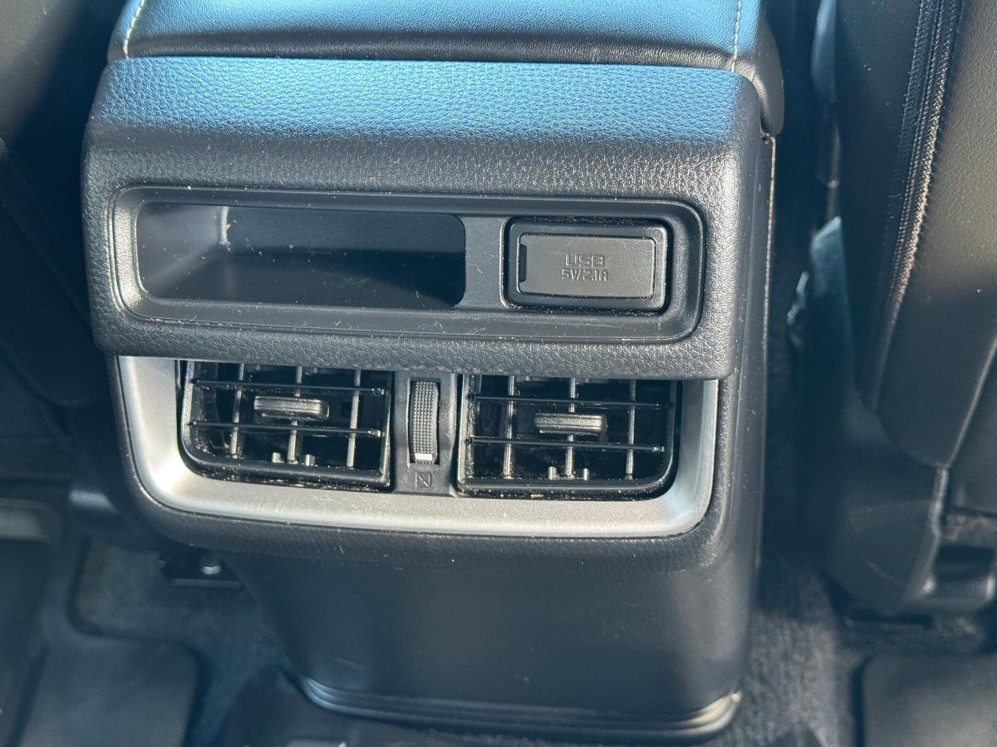 Isuzu D-MAX - Image 16