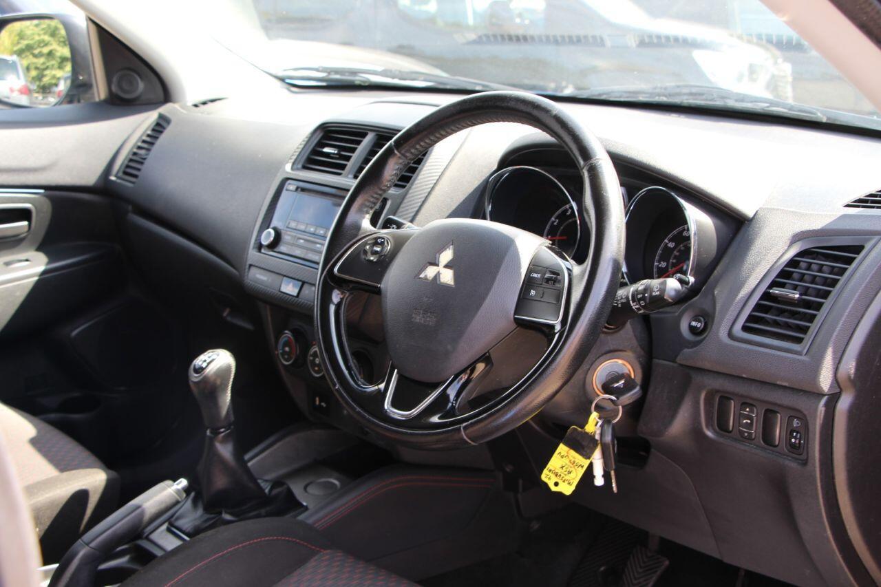 Mitsubishi ASX - Image 13