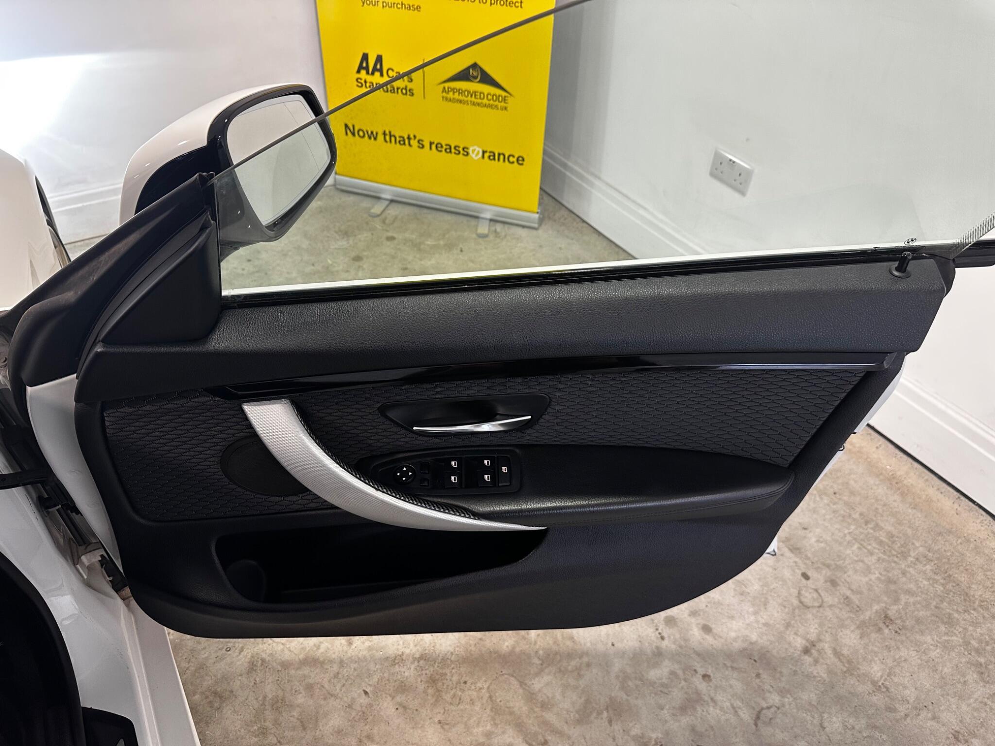 BMW 4 SERIES GRAN COUPE - Image 12