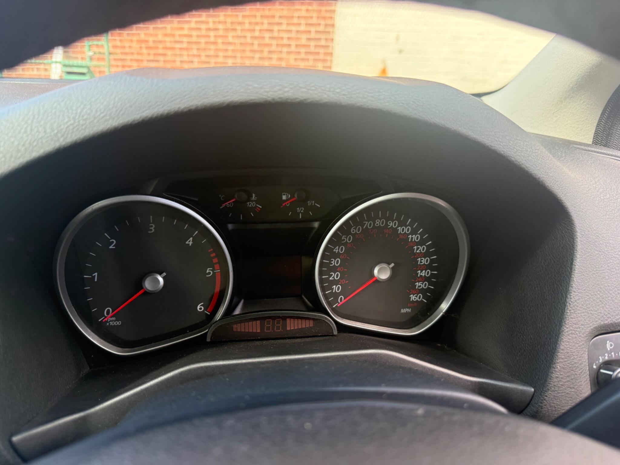 Ford Mondeo - Image 10