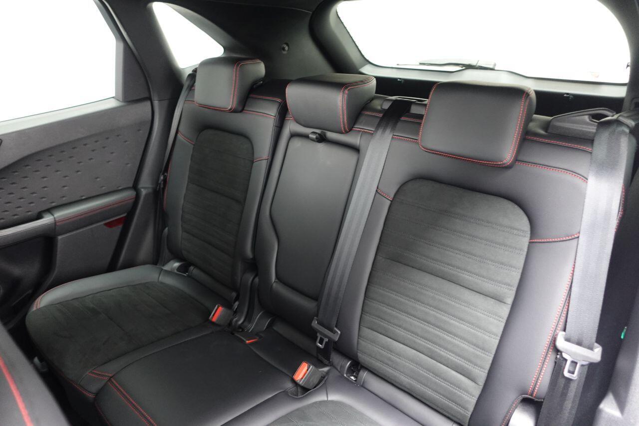 Ford Kuga - Image 20
