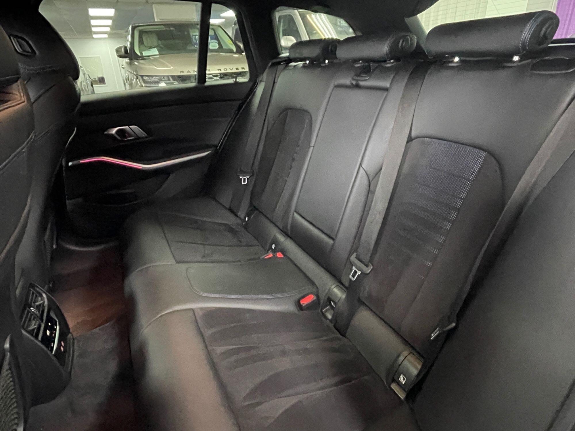 BMW 3 Series - Image 31