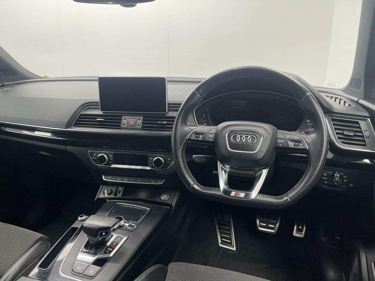 Audi Q5 - Image 18