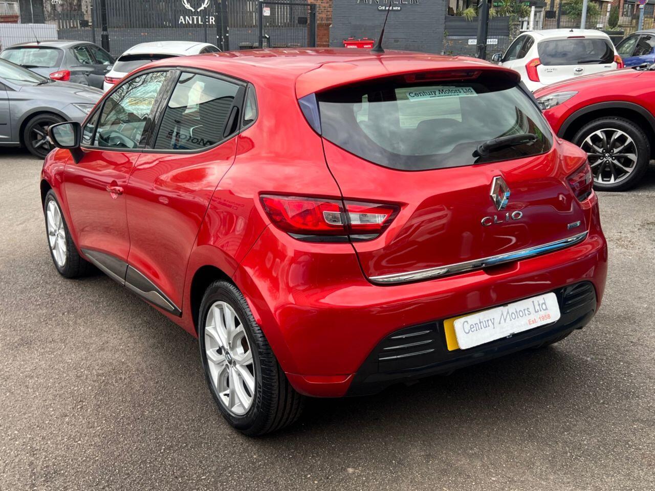 Renault Clio - Image 5