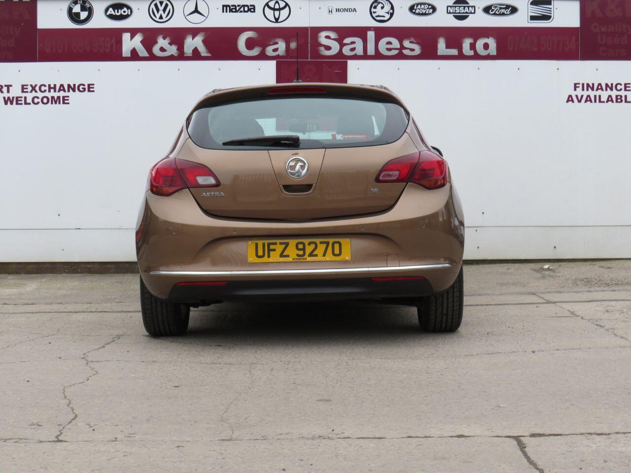 Vauxhall Astra - Image 4