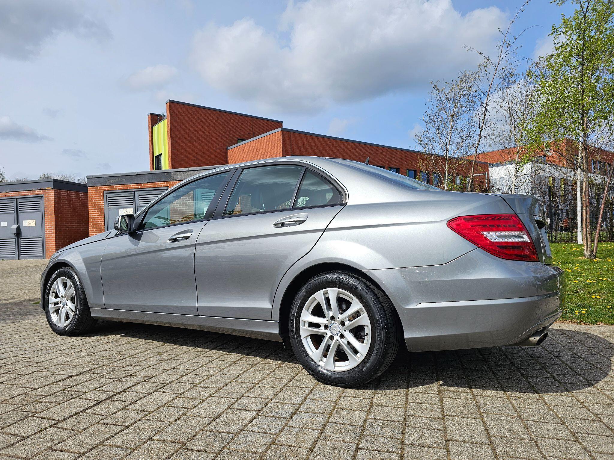 Mercedes C Class - Image 21