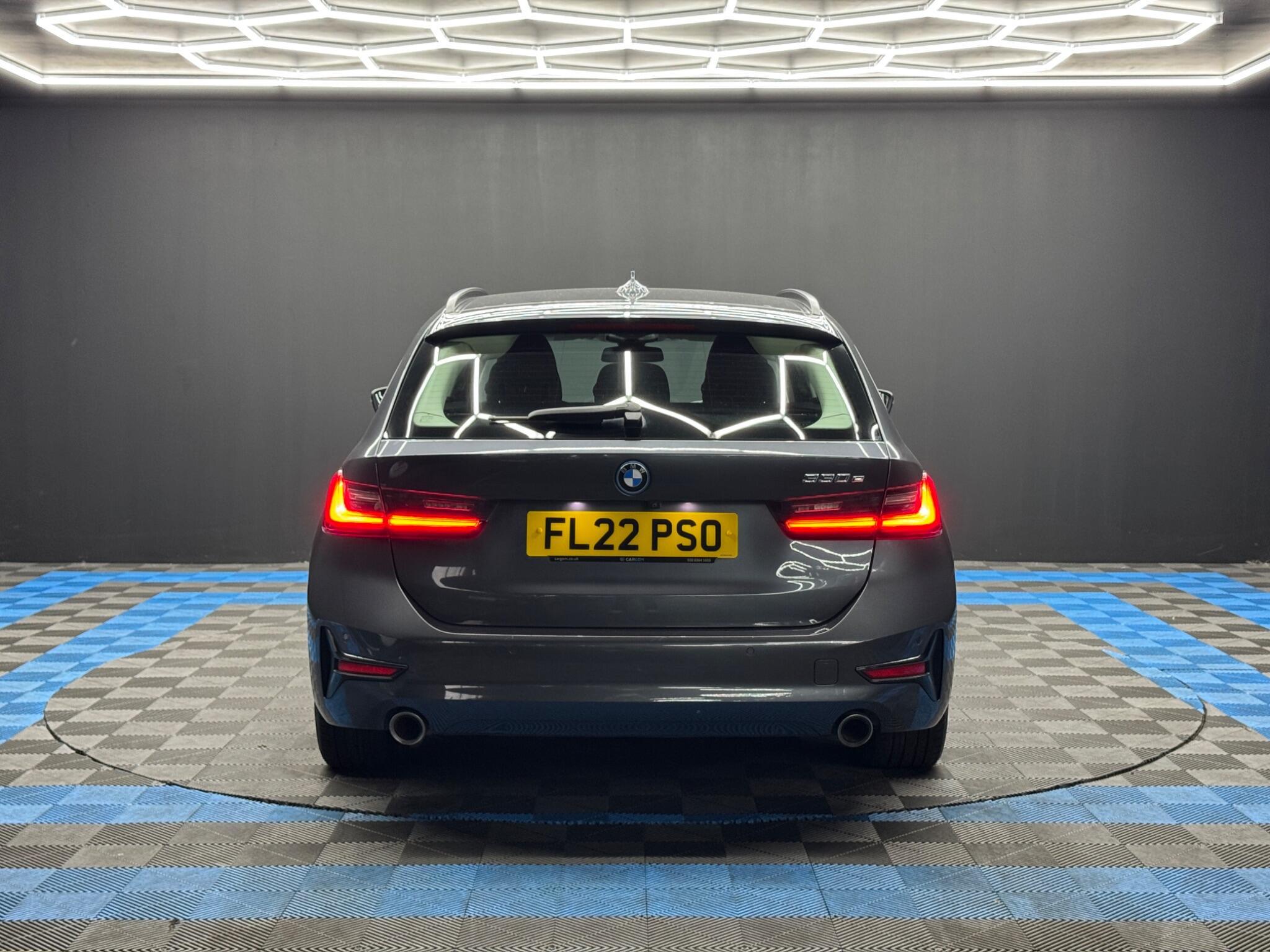 BMW 3 Series - Image 6