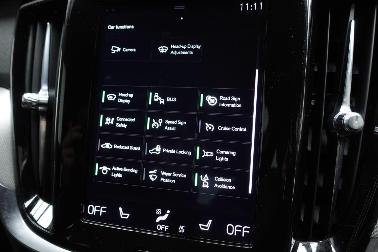 Volvo S60 - Image 35