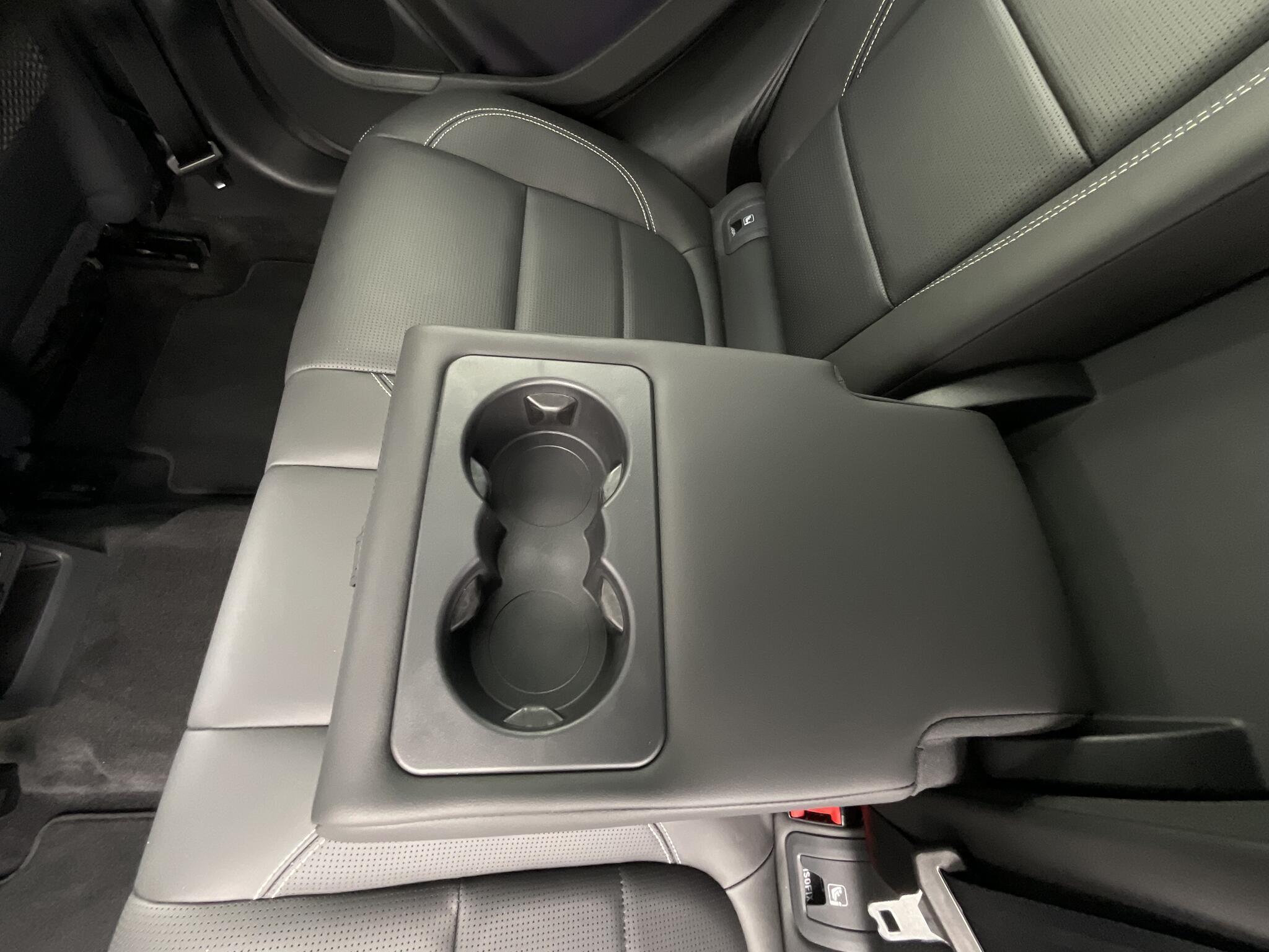 Jaguar I-Pace - Image 16