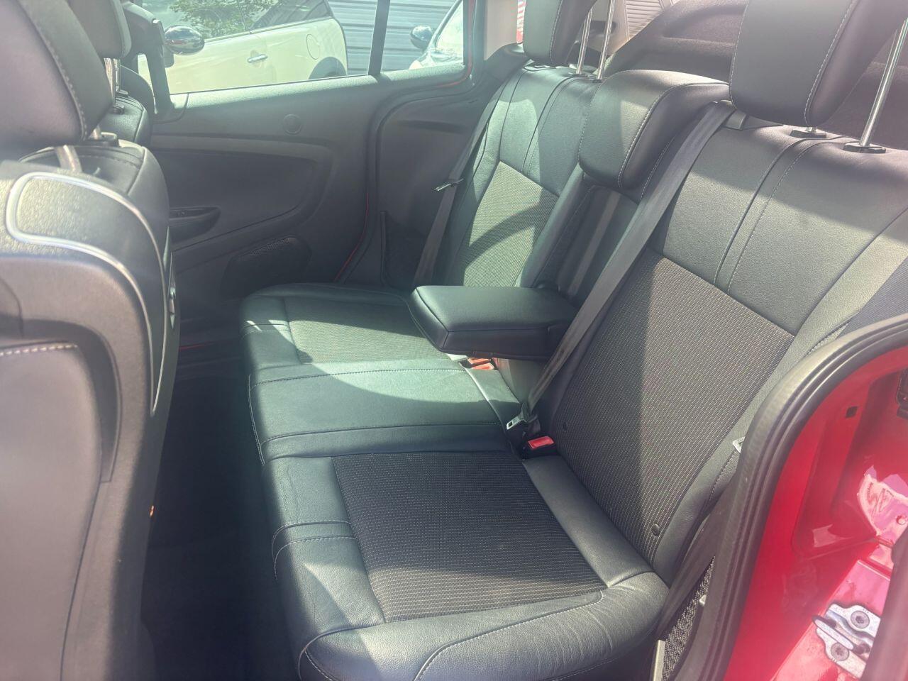 Ford B-Max - Image 17