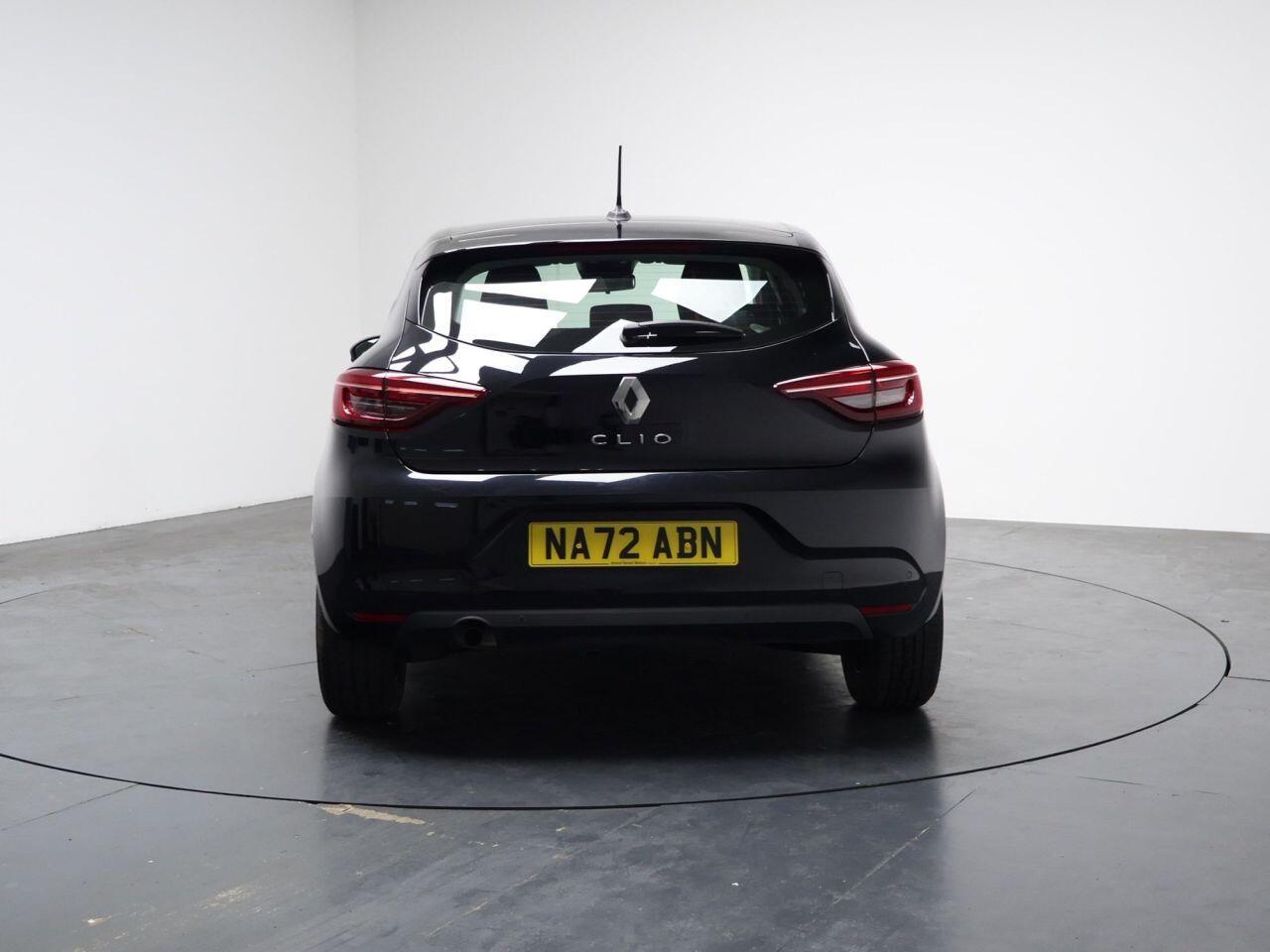 Renault Clio - Image 18