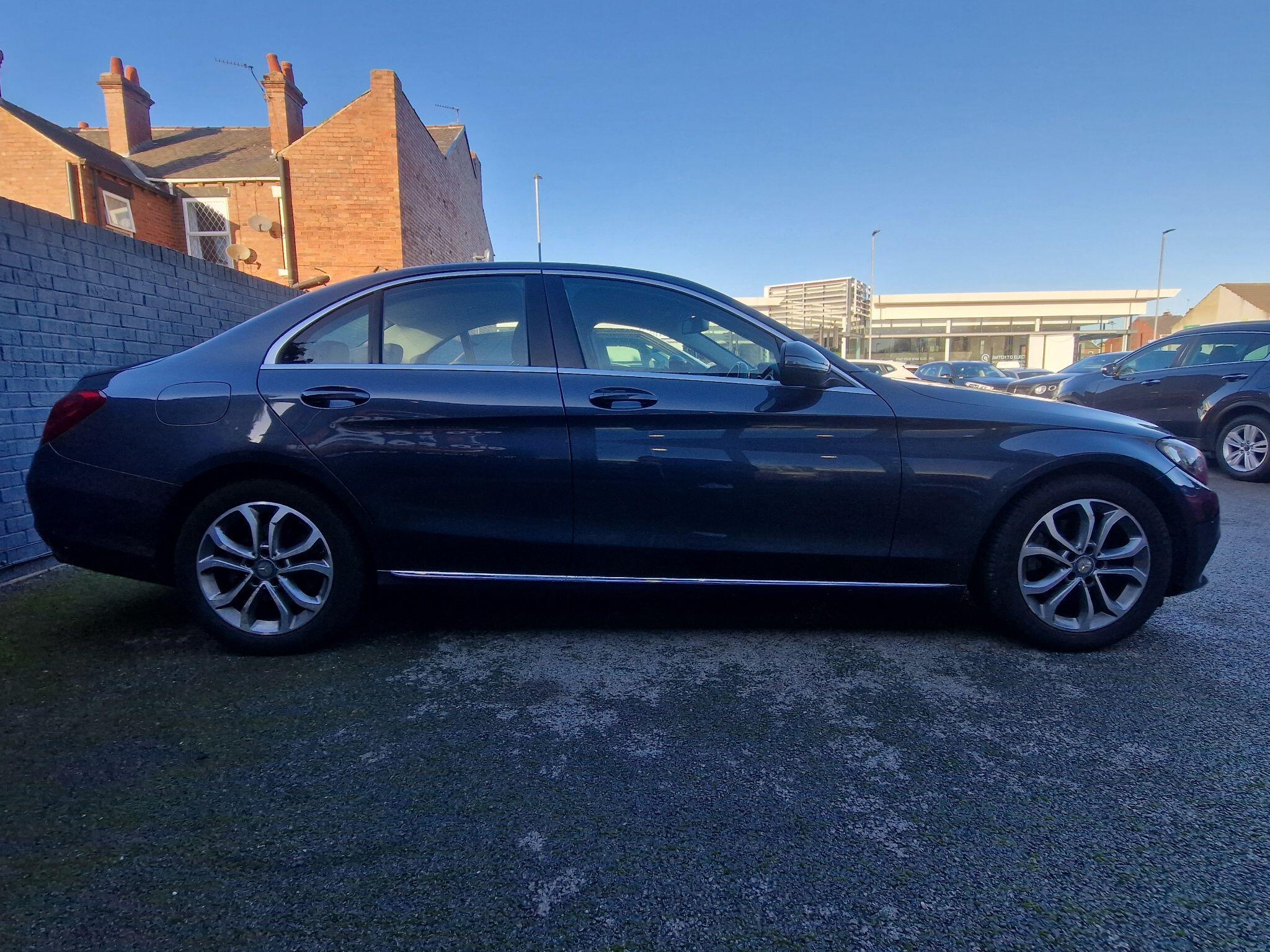 Mercedes C Class - Image 7