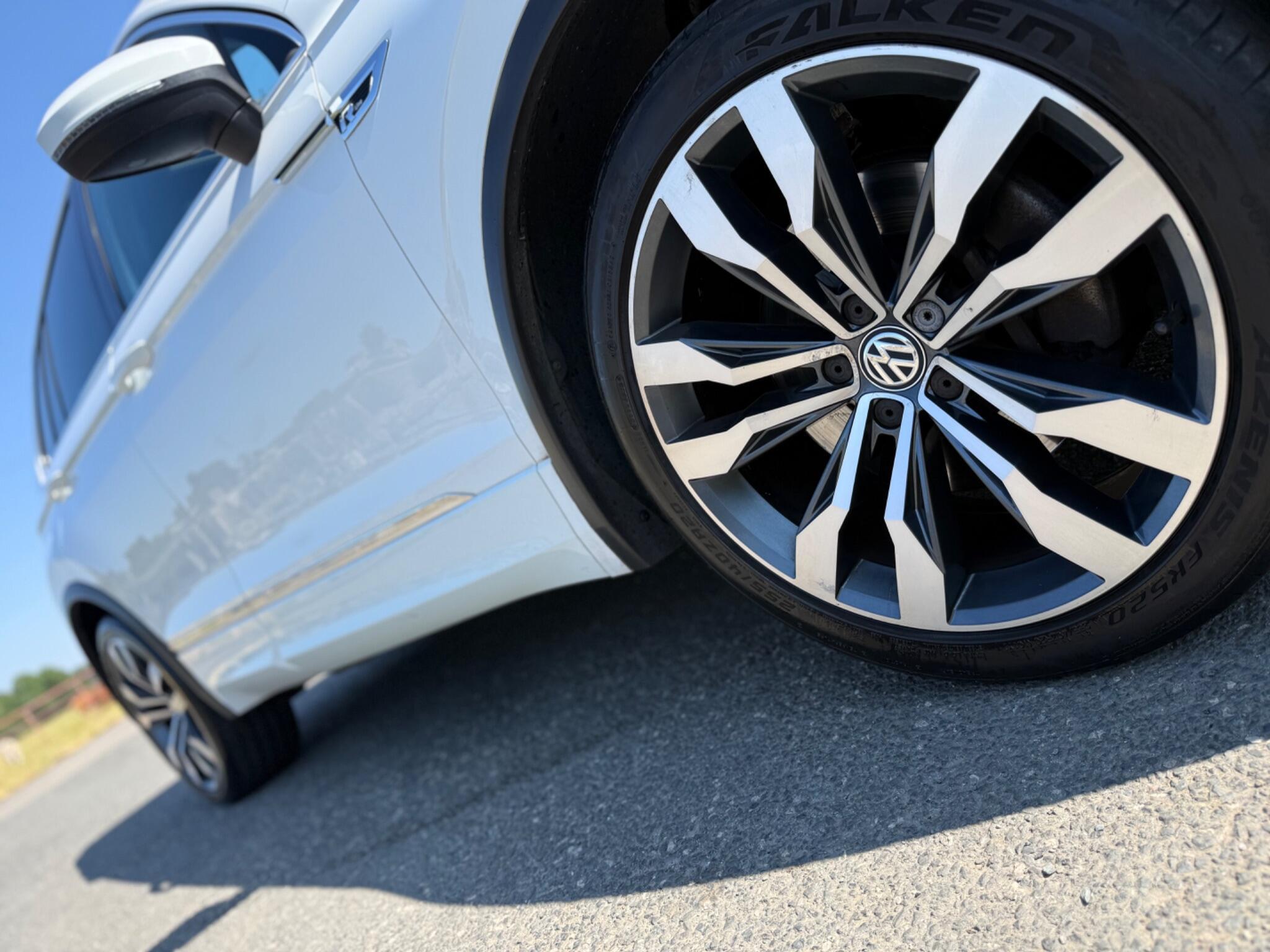 Volkswagen Tiguan - Image 4