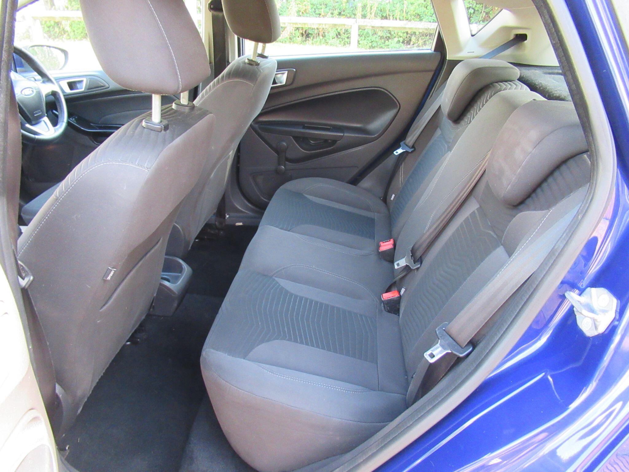 Ford Fiesta - Image 17