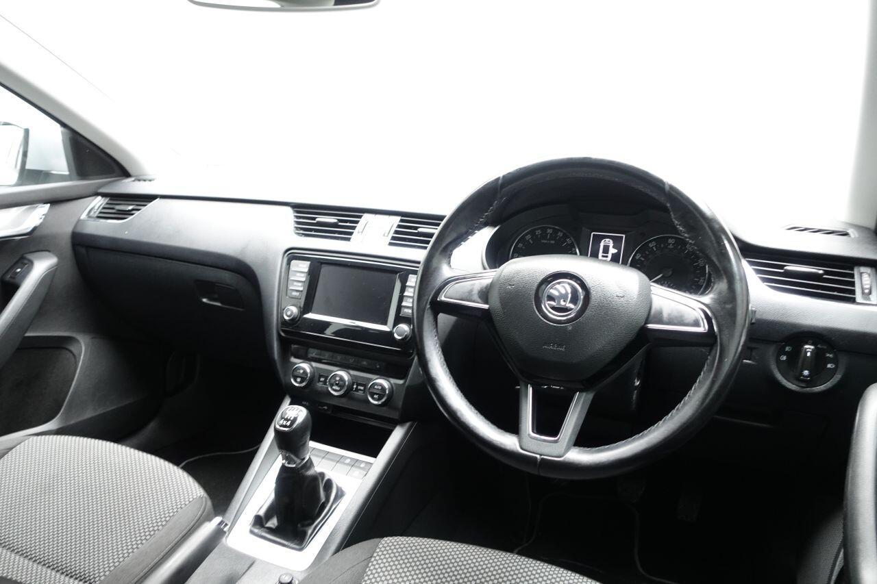Skoda Octavia - Image 15