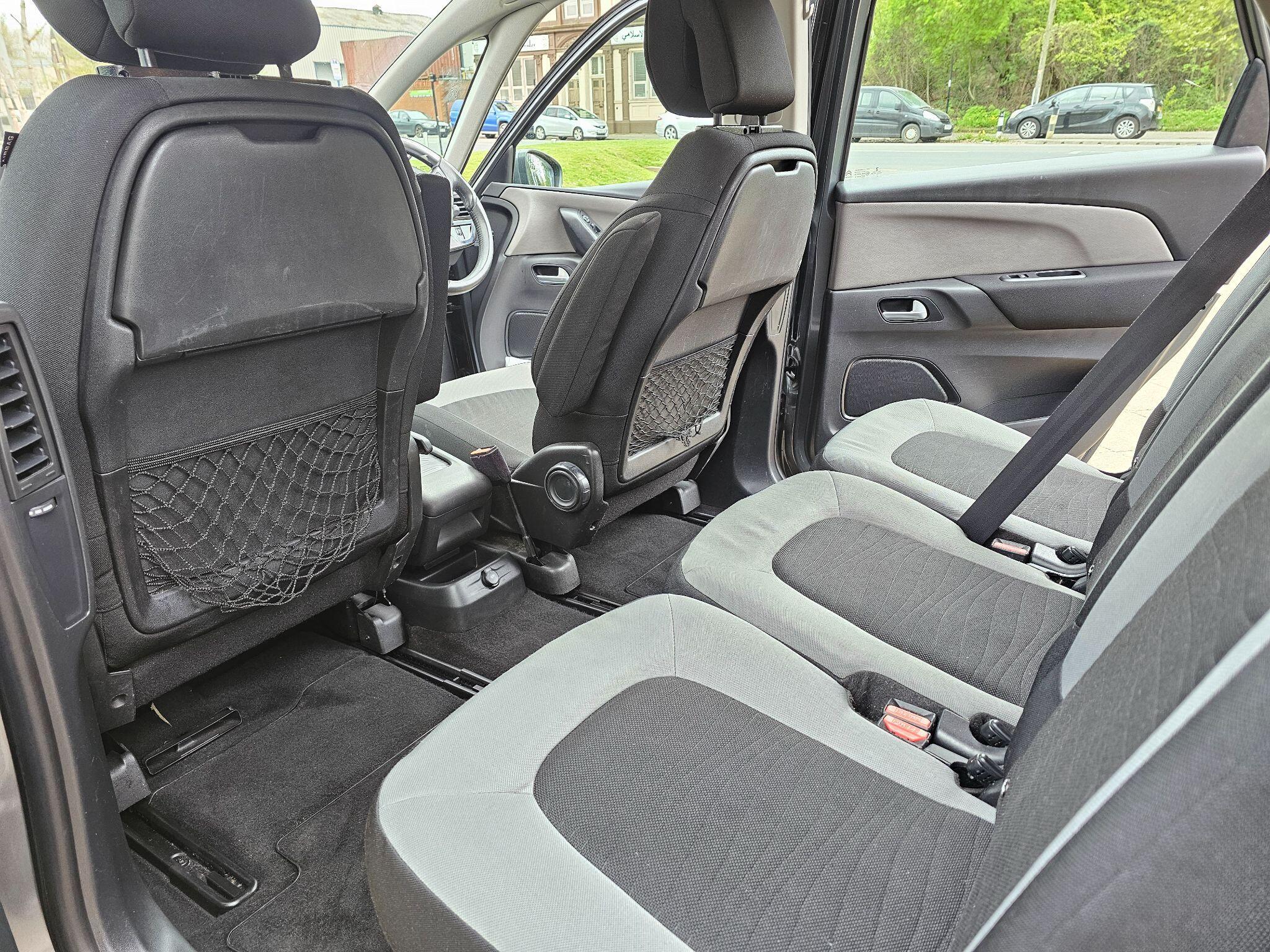 Citroen C4 Picasso - Image 25