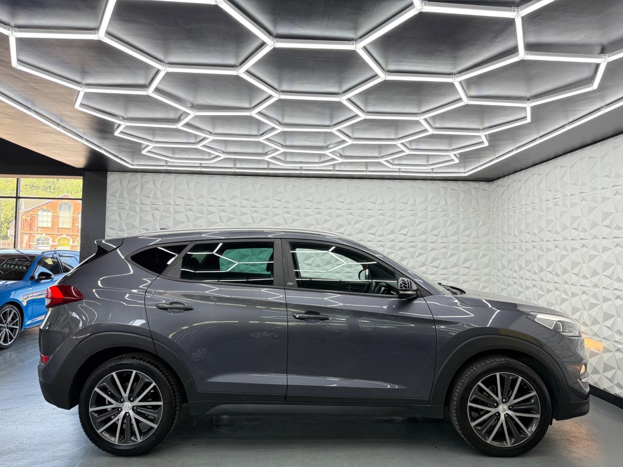 Hyundai Tucson - Image 13