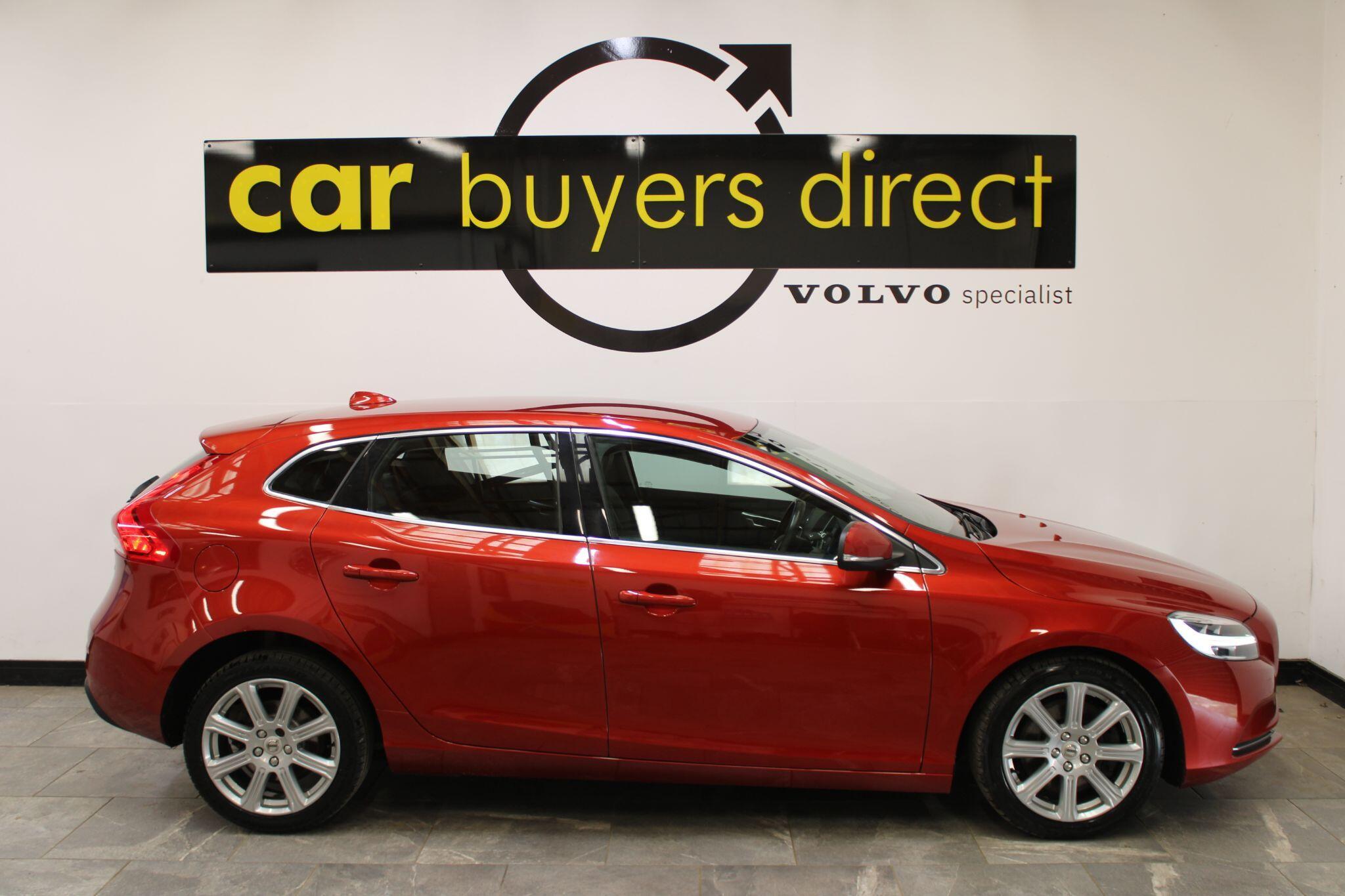Volvo V40 - Image 8