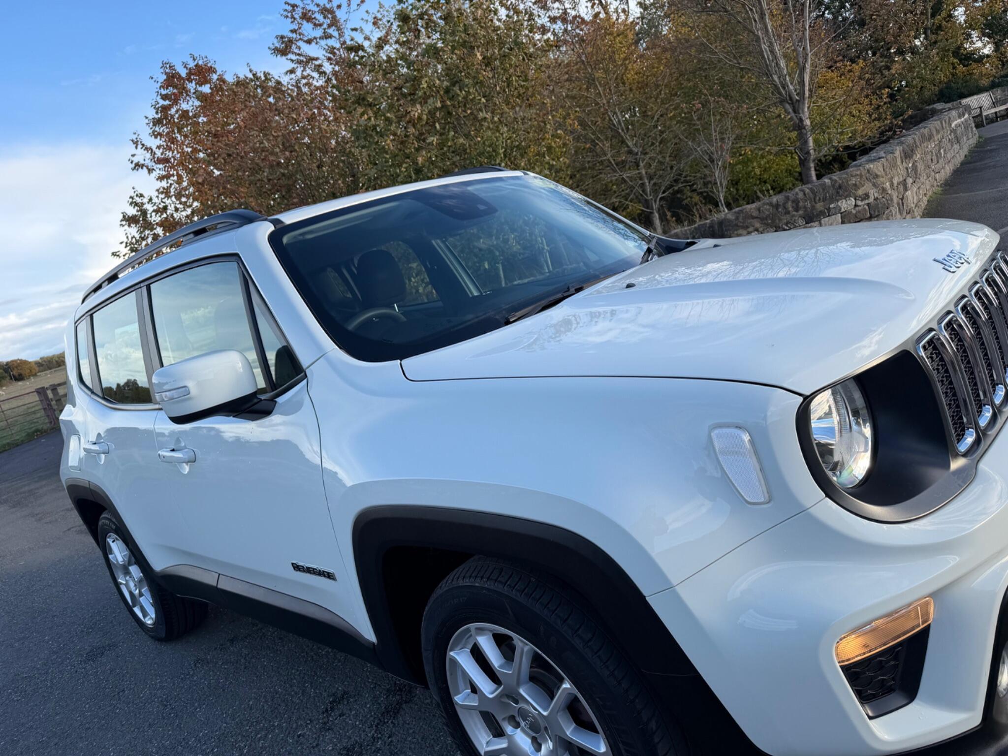 Jeep Renegade - Image 12