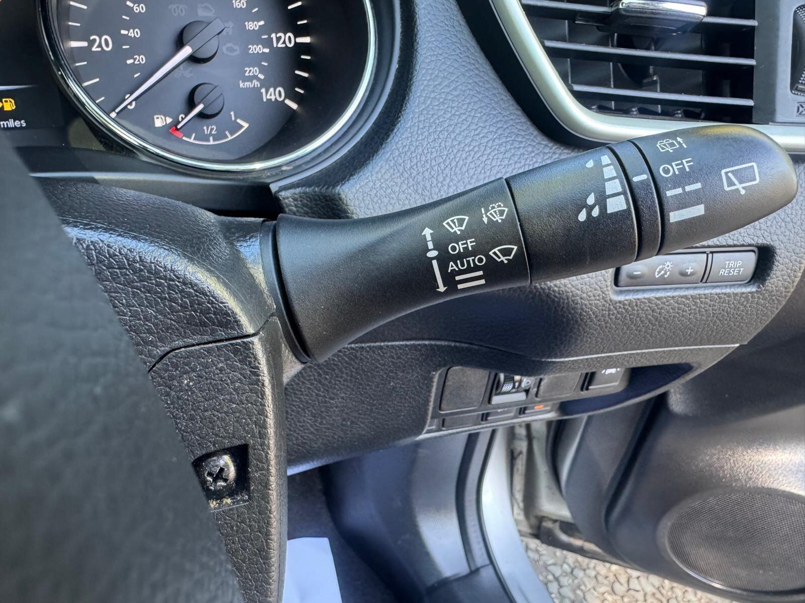 Nissan Qashqai - Image 32