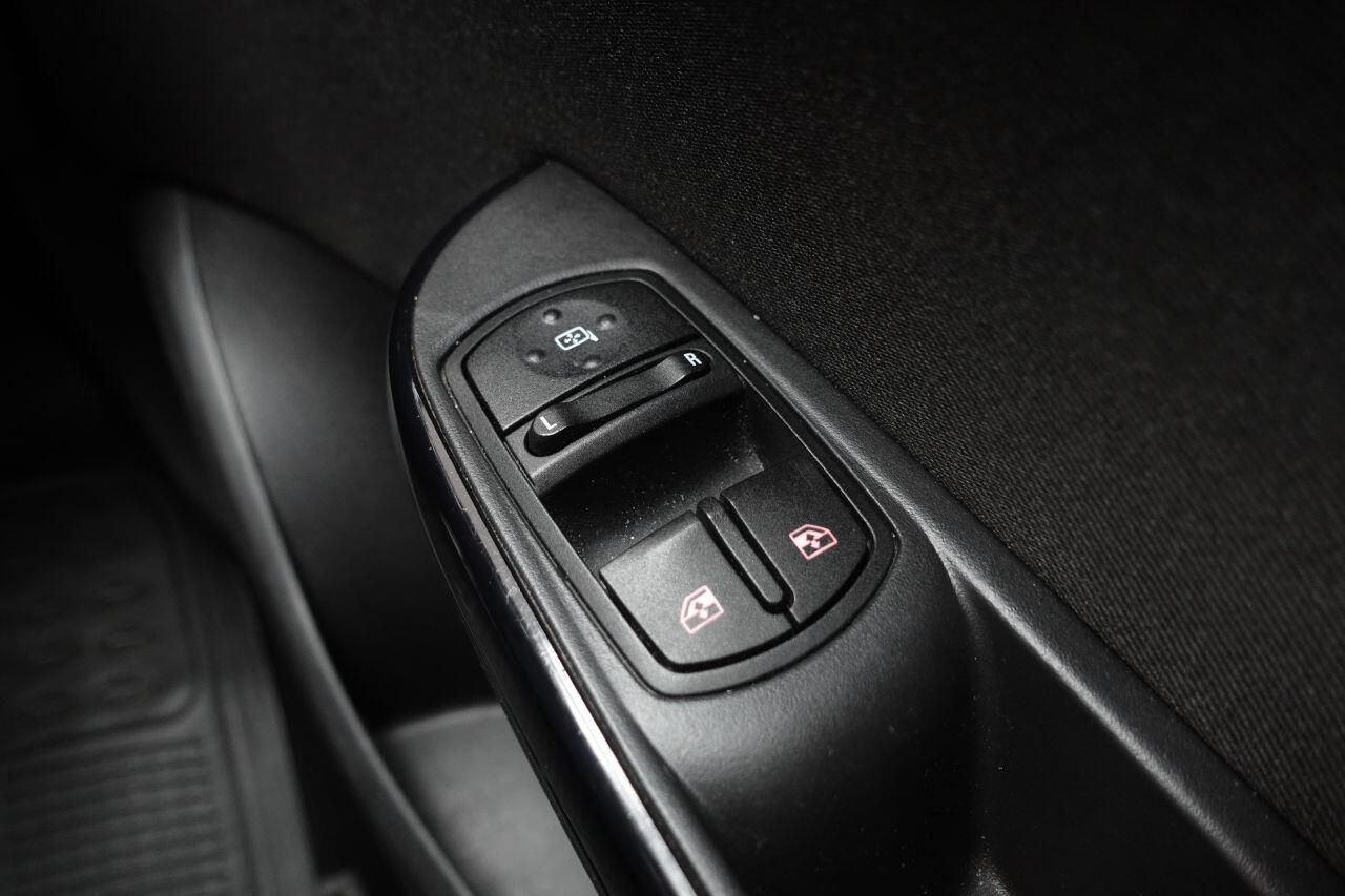 Vauxhall Corsa - Image 38