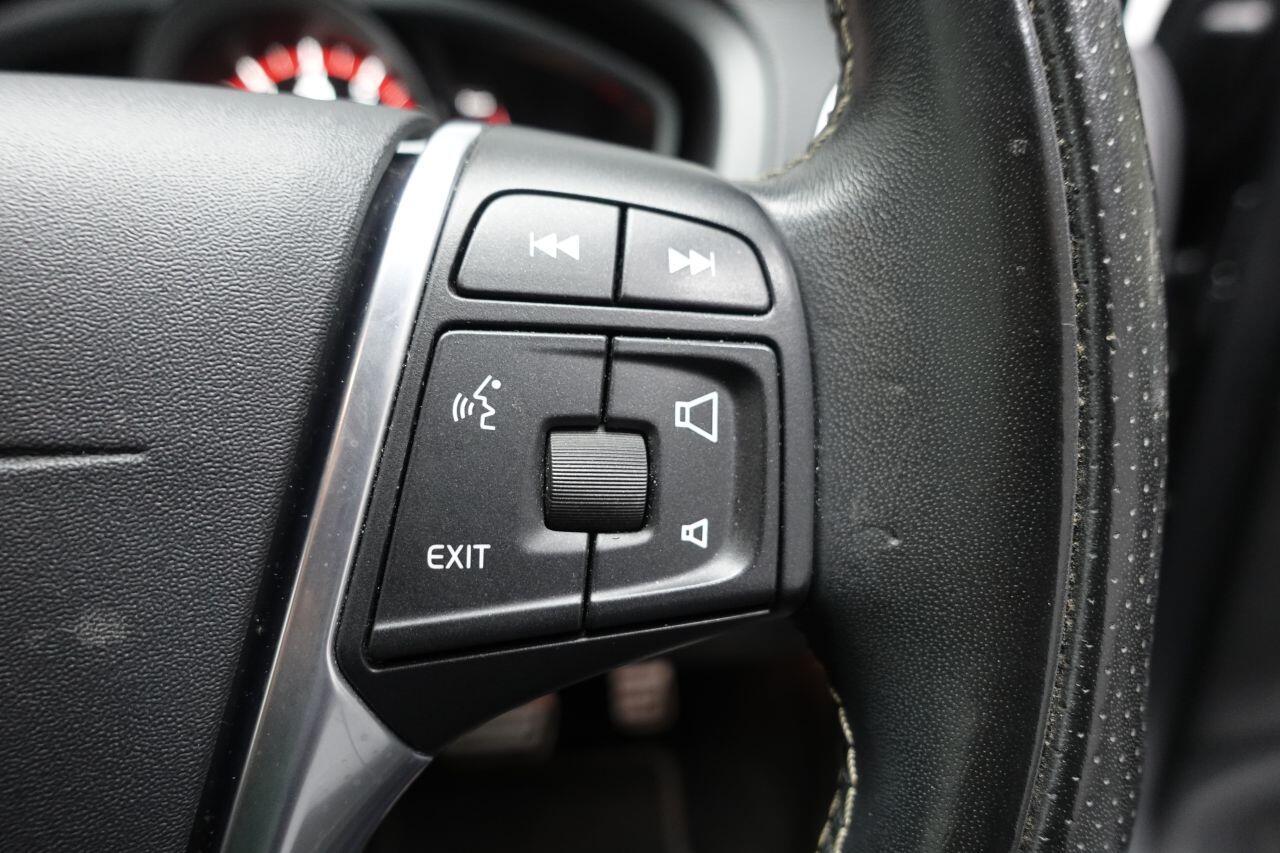 Volvo V40 - Image 30