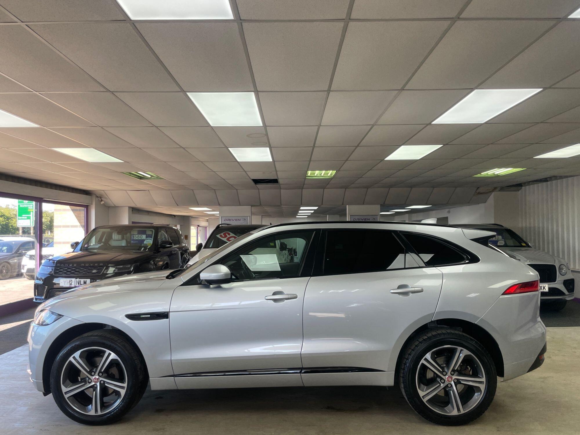 Jaguar F-Pace - Image 9