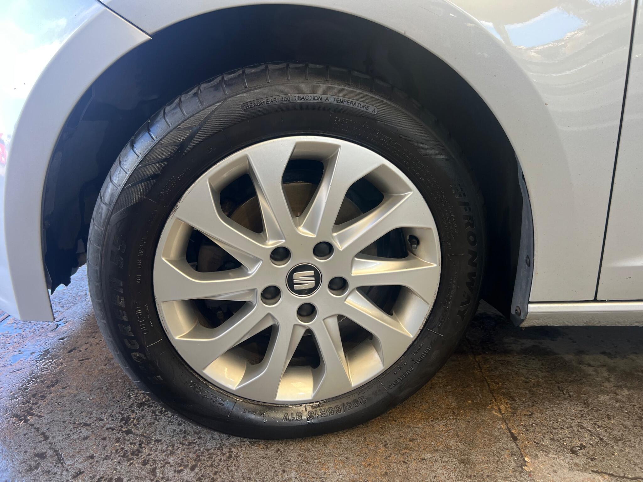 SEAT Leon - Image 18