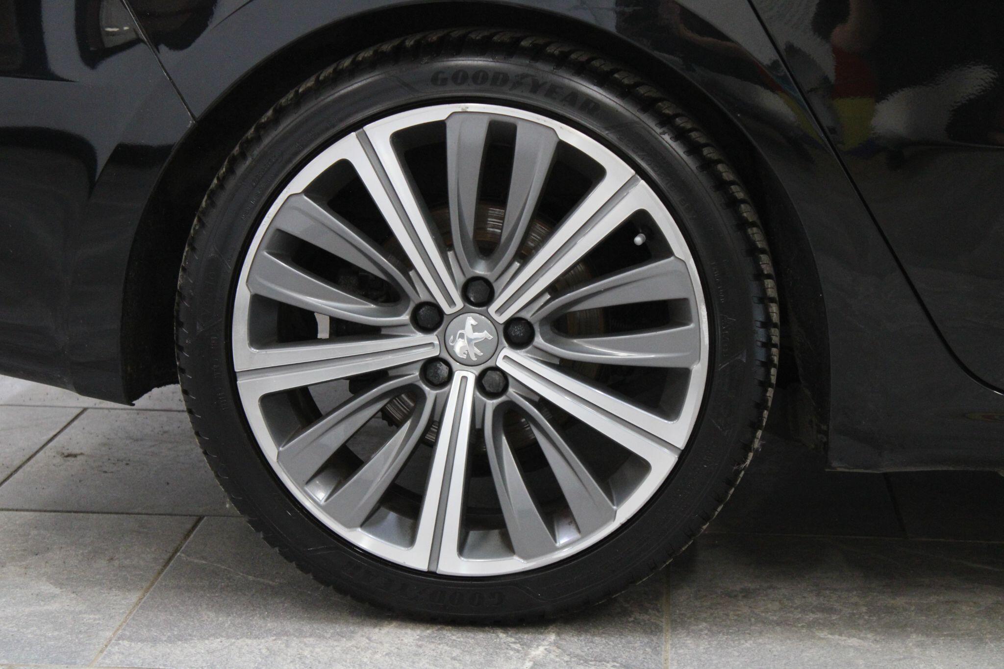 Peugeot 508 SW - Image 38