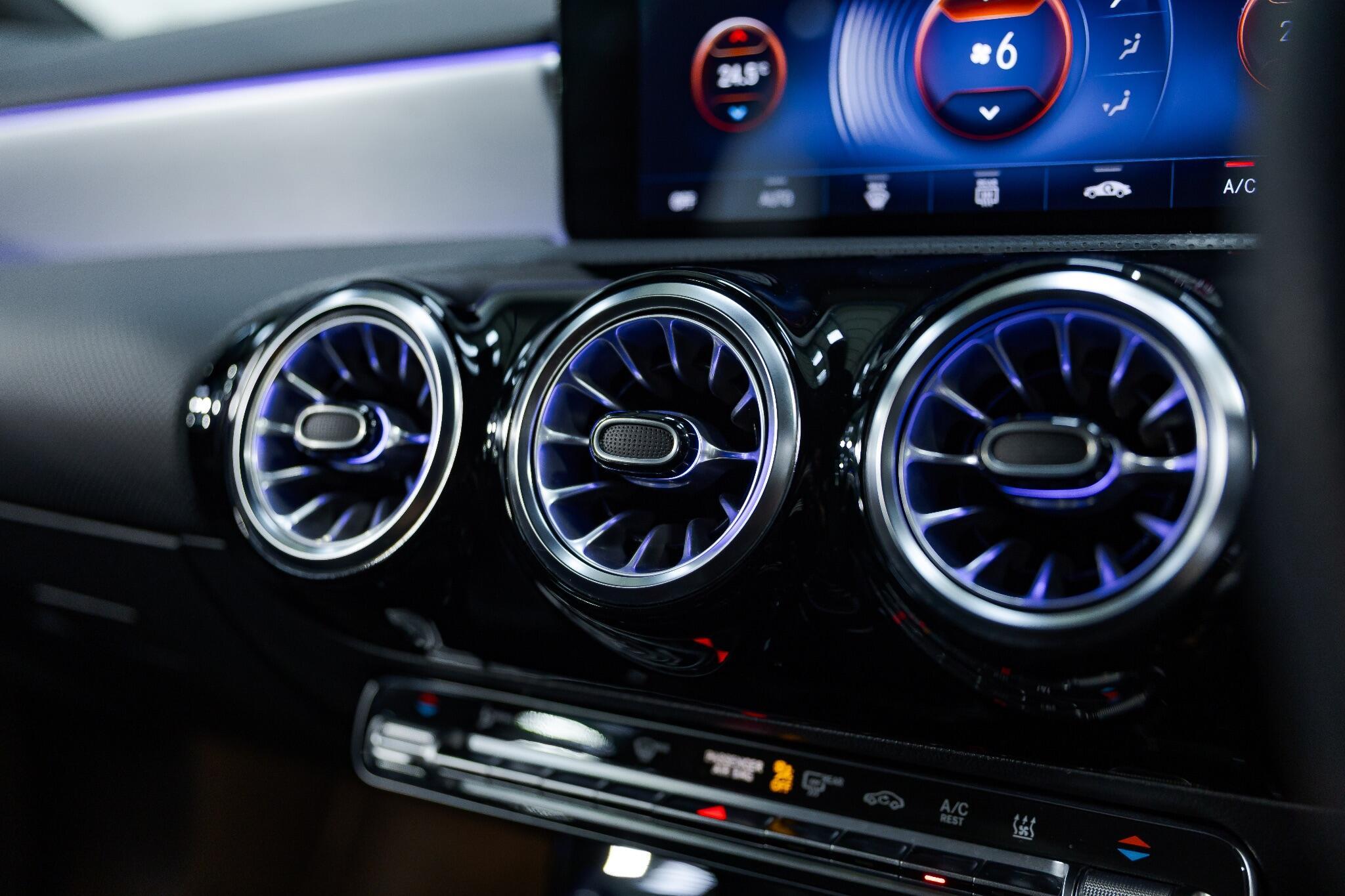 Mercedes CLA - Image 53