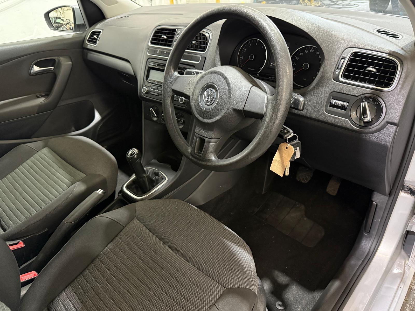 Volkswagen Polo - Image 34