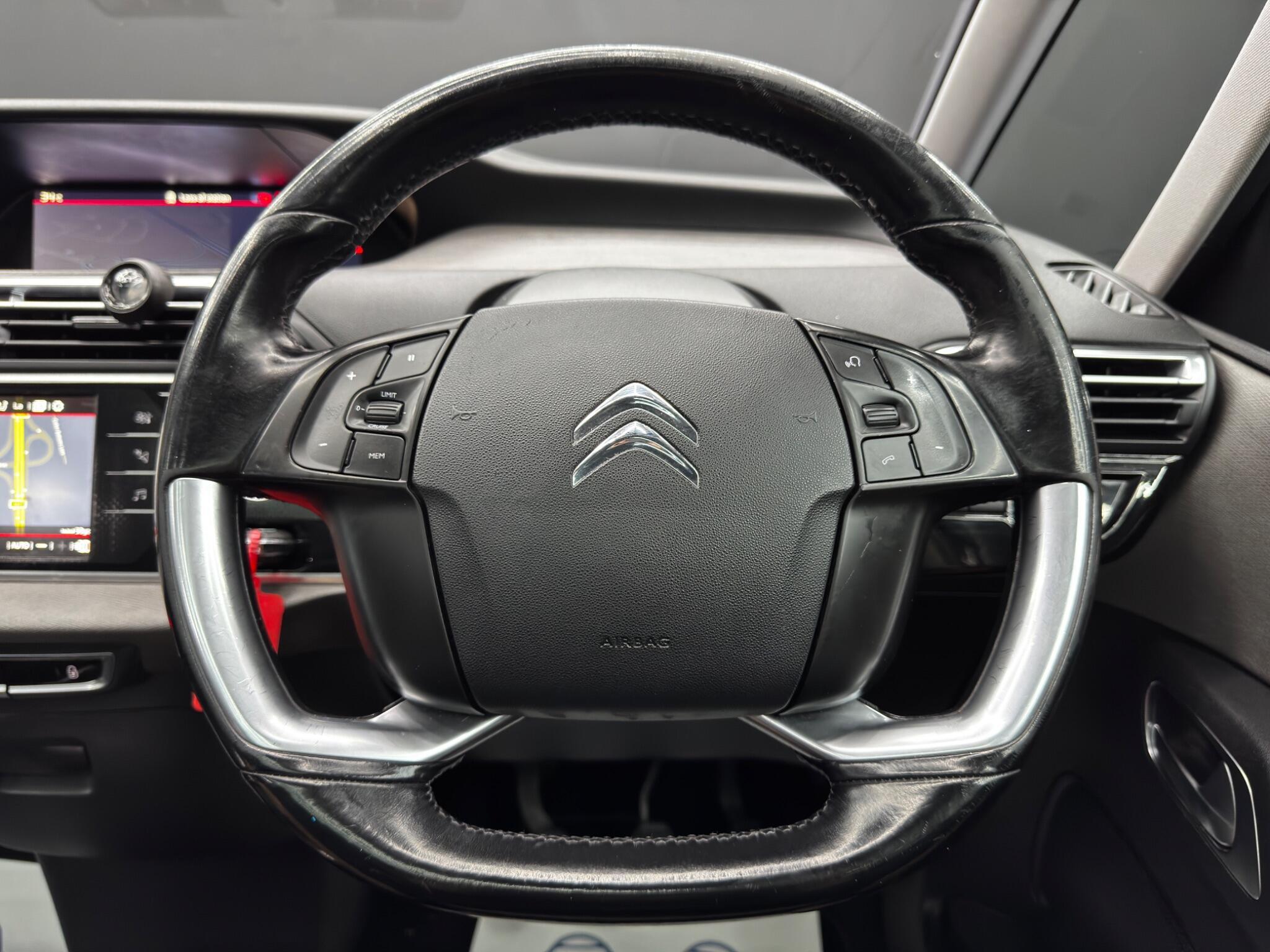 Citroen Grand C4 Picasso - Image 19