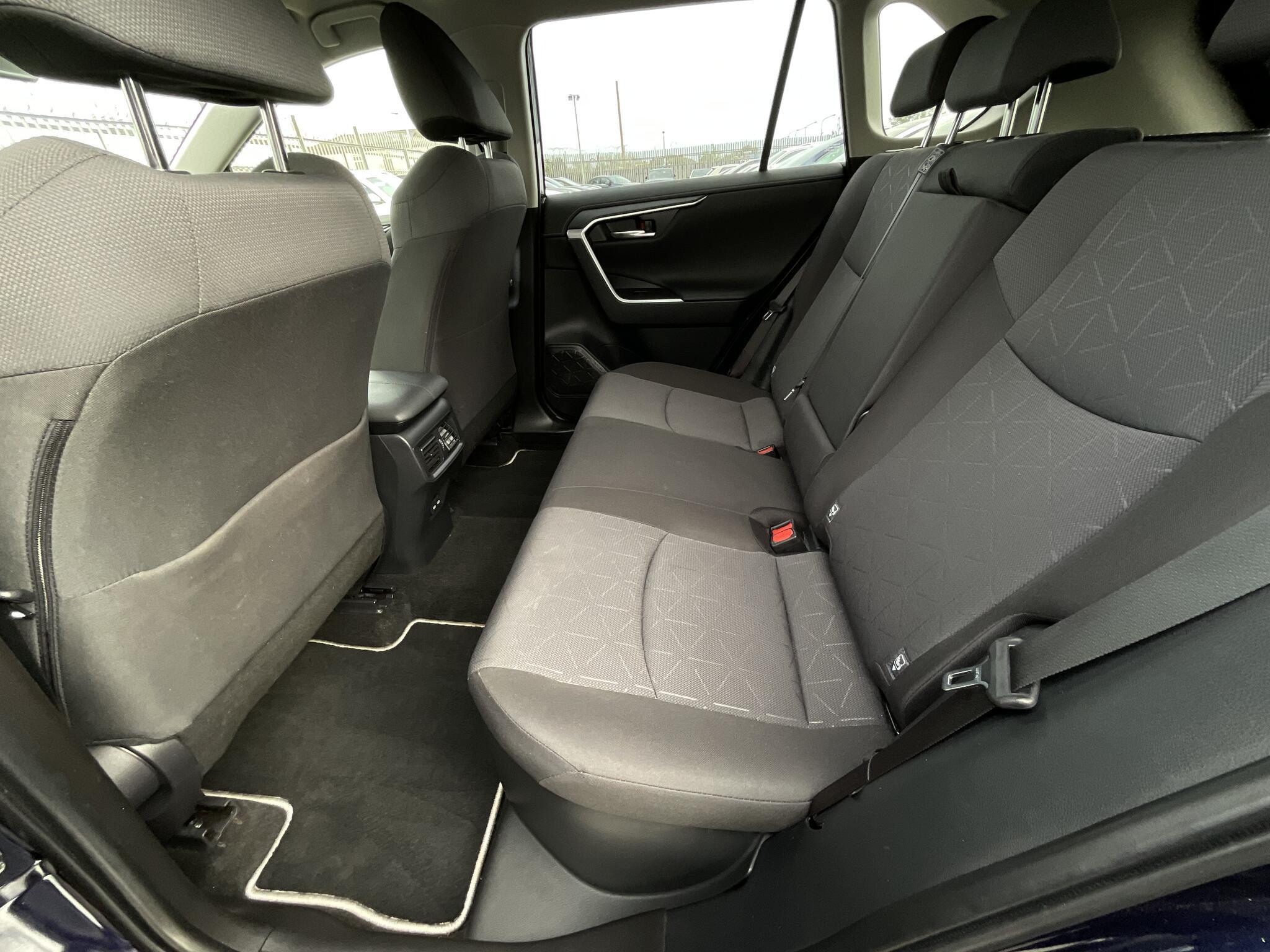 Toyota RAV4 - Image 15
