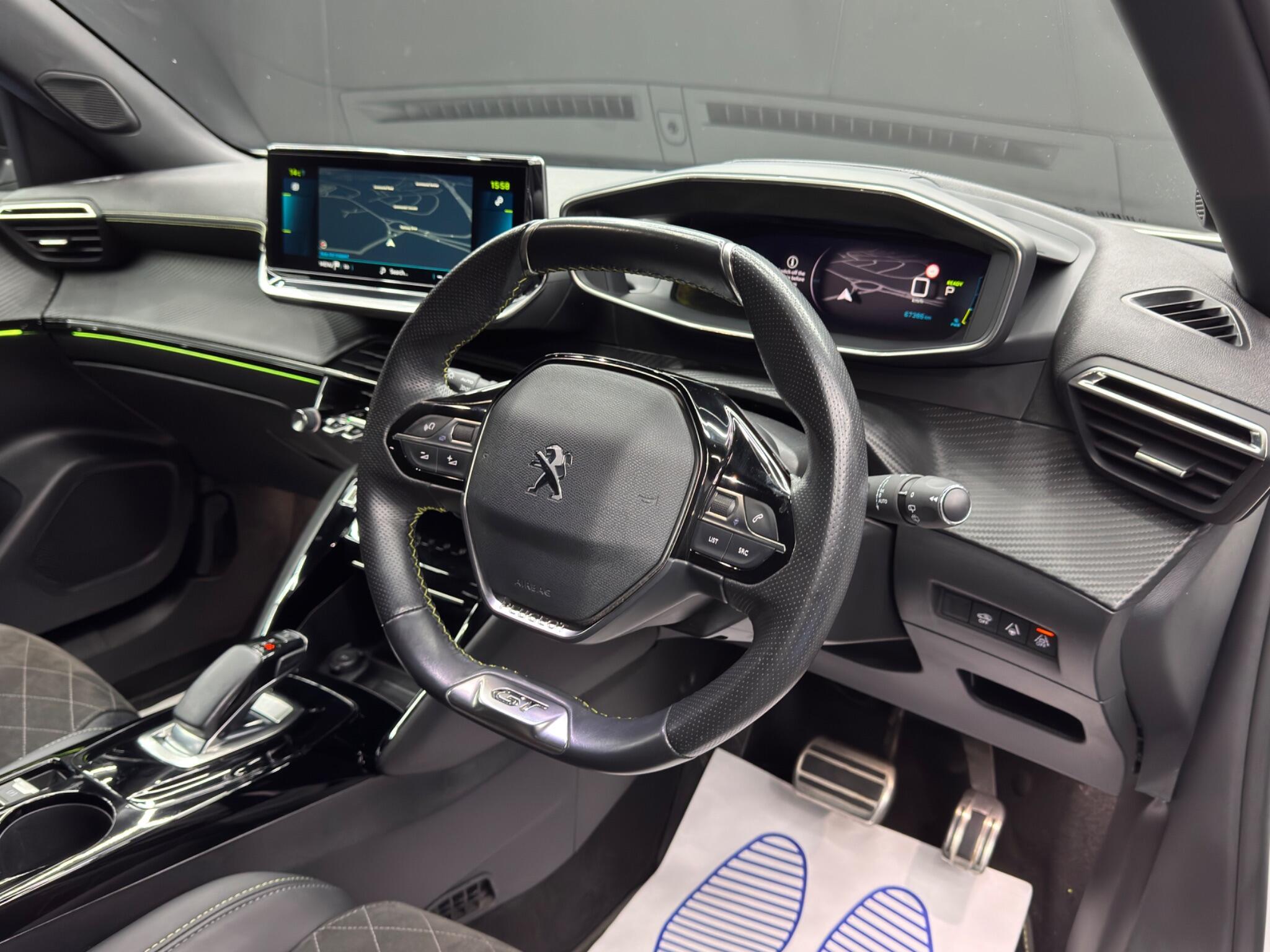 Peugeot E-2008 - Image 9