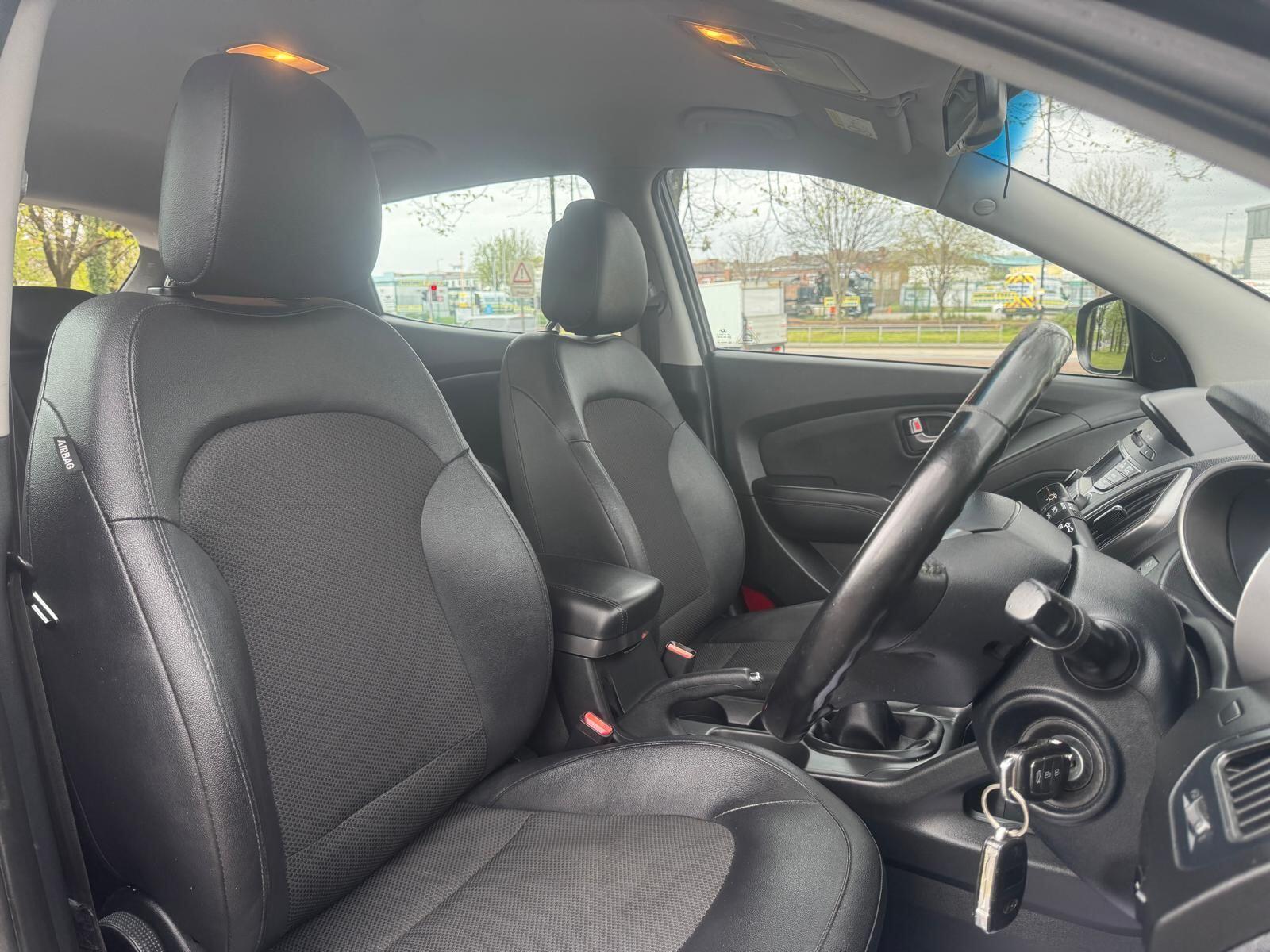 Hyundai ix35 - Image 20