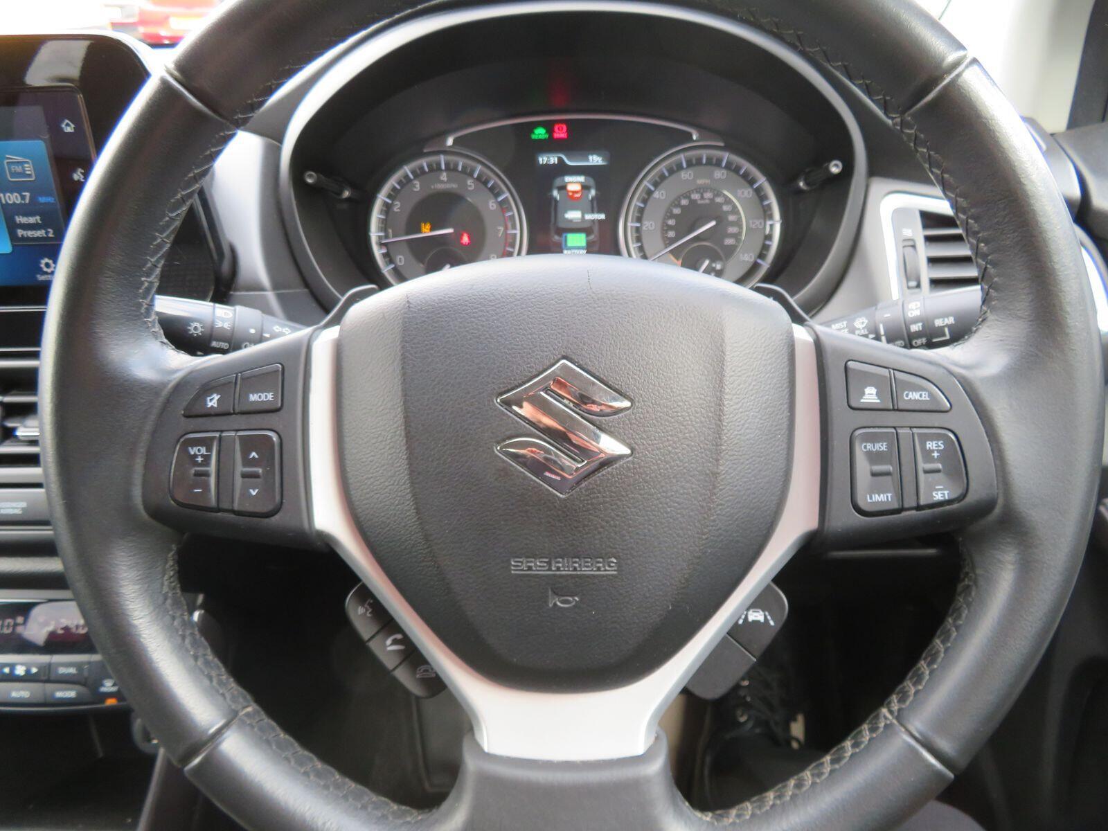 Suzuki S-Cross - Image 15